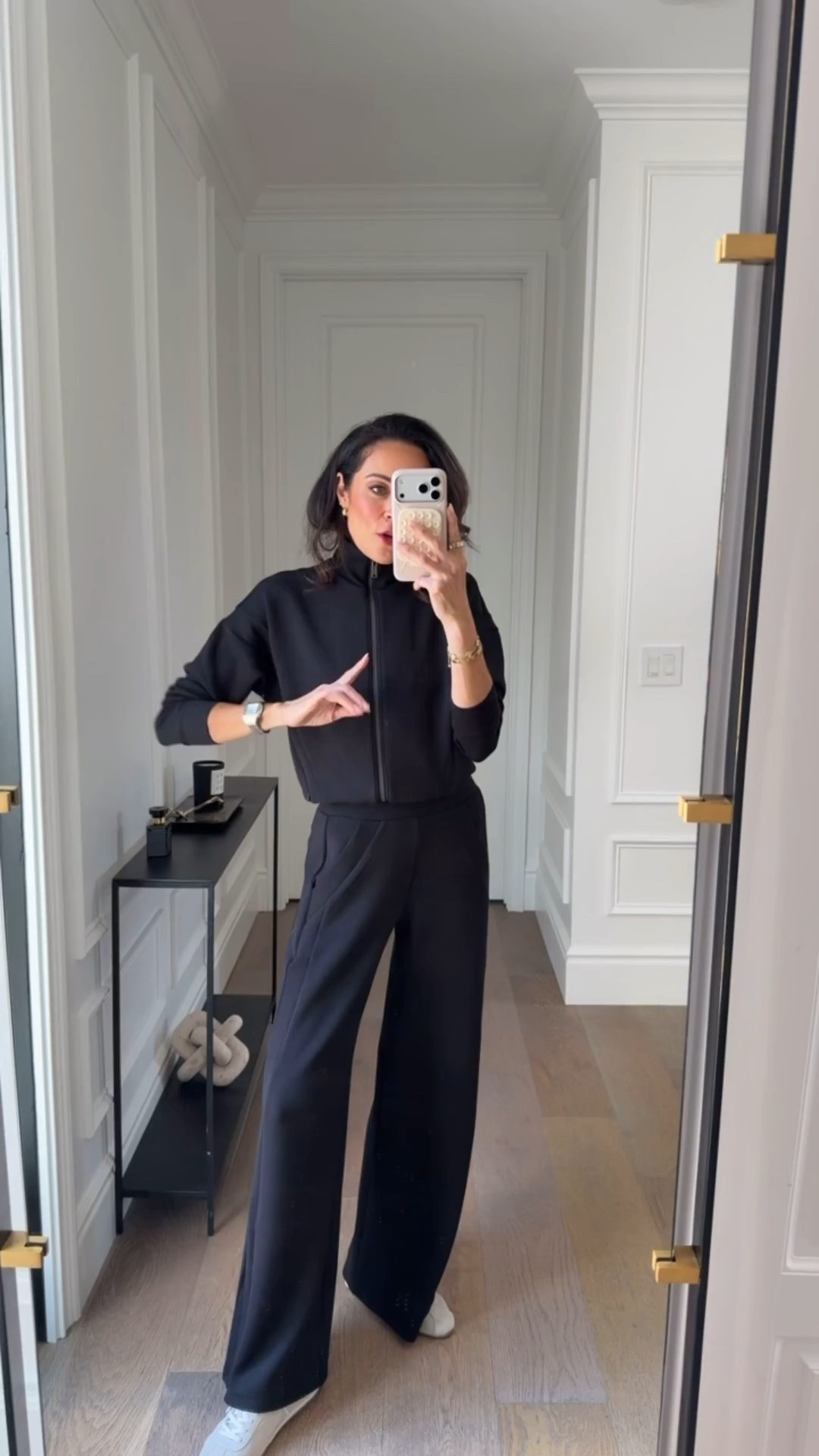 The outfit I wore for travel style on my way back home from Punta Mita! So cozy and effortless! Use code: LUCYSWHIMSXSPANX for 15% off first order!
Top XS
Bottoms XS 




Travel outfit, comfortable, Spanx 

#LTKOver40 #LTKTravel #LTKSeasonal