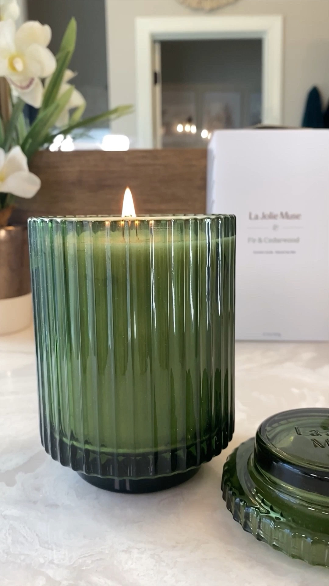 Unbox and light my newest candle for the holidays with me! This balsam fit and cedarwood scent is soooo magical! I loved my fall candle so much and can’t wait to put this one to good use for the holidays and Christmas! Such an easy gift idea for anyone 

Amazon | Christmas candle | candles | winter decor

#LTKFindsUnder50 #LTKGiftGuide #LTKHome