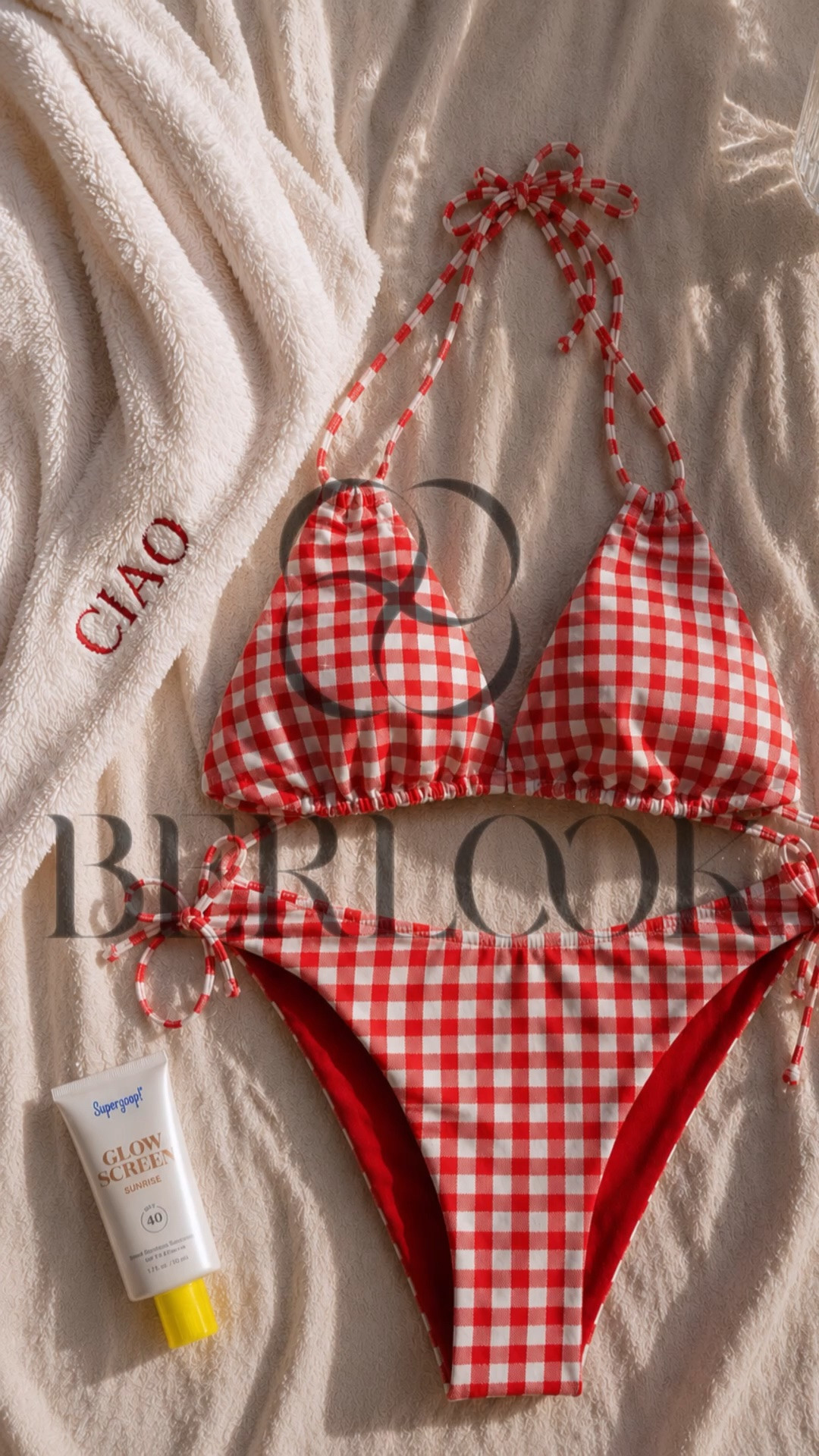 Bathing suit is true to size! I’m wearing a size S. @berlookofficial is one of my FAV bathing suit brands! They are sustainably made and always so flattering on.