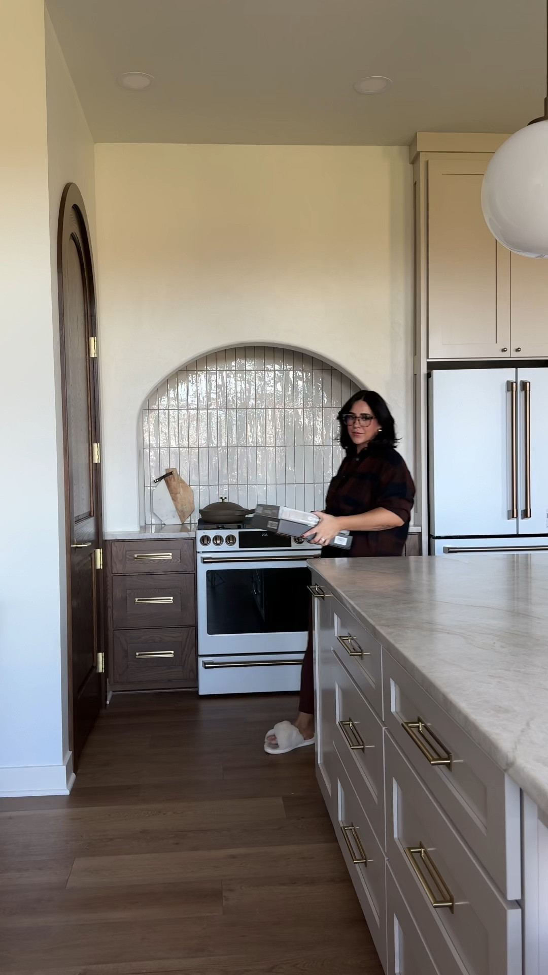 Organize my new kitchen with me! Kitchen drawer organization. Amazon home organizing, clutter free home, new year less clutter. 

#LTKFamily #LTKWatchNow #LTKHome