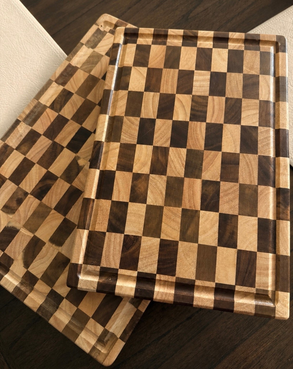 ✨ viral Hobby Lobby wood cutting board… I ended up grabbing BOTH sizes 🤎

and ok… I get it now

the tones + pattern make it one of those pieces that instantly makes your kitchen look more styled without even trying

they had a full section when I went (which honestly surprised me with how viral these have been)

but I need honest opinions…

are you actually using this to cook… or is this strictly for counter decor 😂⬇️

#LTKHome #LTKdayinmylife