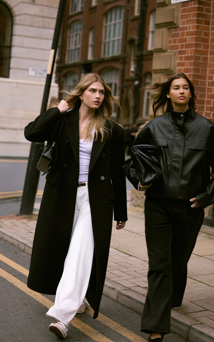 Black Double Breasted Oversized Style Structured Coat | PrettyLittleThing UK