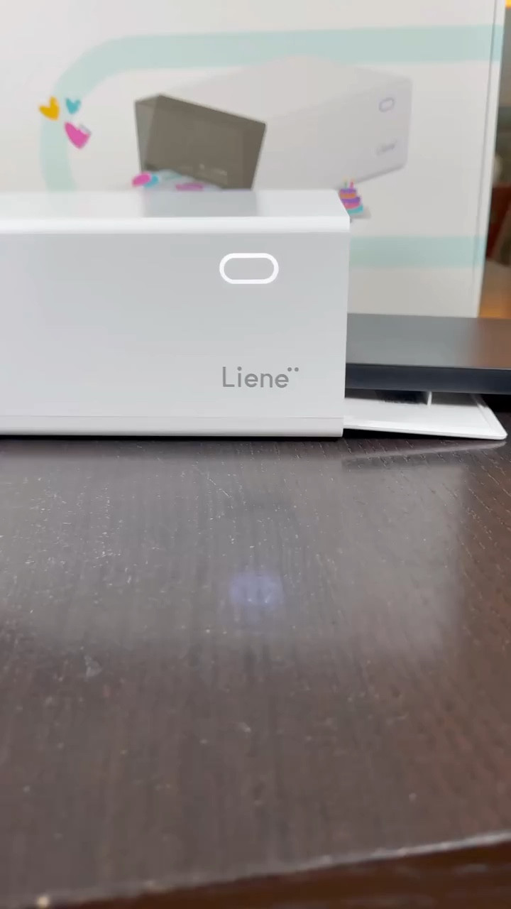 Custom stickers in 2 minutes, no scissors. Professional photos too! The Liene PixCur #ad