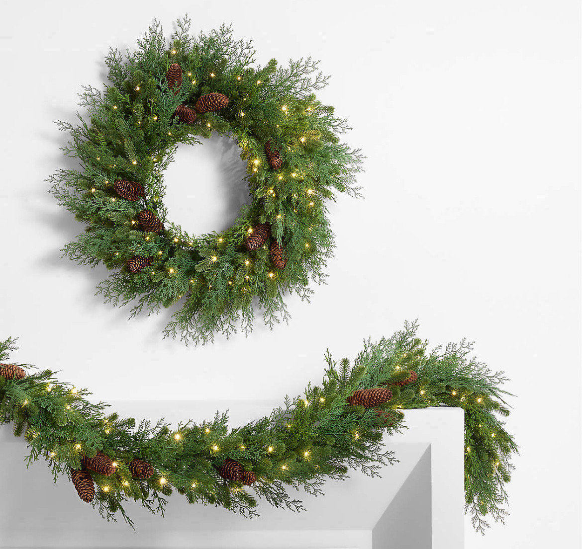 Wreaths & Garlands! 

#christmasdecor #ltkholiday 