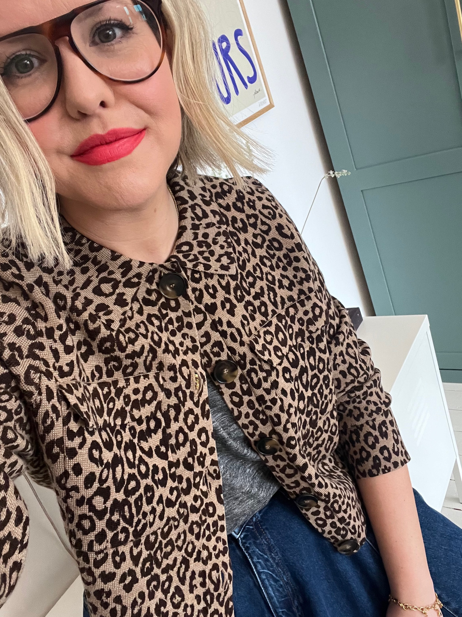 Volume maxi denim Skirt, Leopard print Merino wool short cardigan with long sleeves

#LTKeurope #LTKSeasonal #LTKstyletip