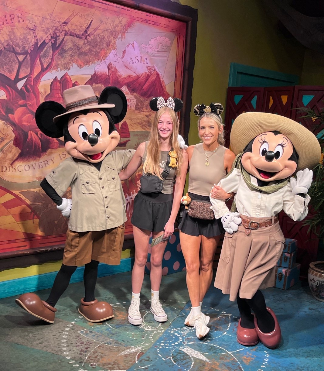 Disney animal kingdom outfit! Shorts have a stretchy waistband with functional drawstring. Tank has built in bra! 


#LTKActive #LTKStyleTip #LTKFindsUnder50