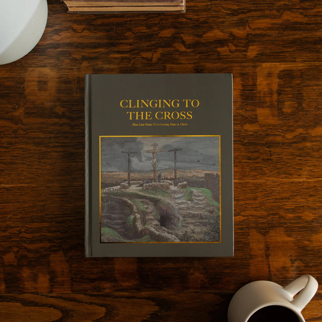 Clinging to the Cross | The Daily Grace Co.