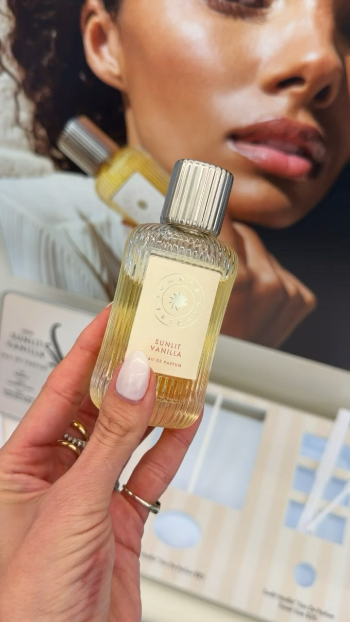 This one is such a pretty, warm vanilla, but still feels light and fresh for spring. Not too heavy, just that soft, glowy scent you’ll want to wear every day… and yes, grabbing it during the Sephora sale 

vanilla perfume, warm vanilla, spring scent, everyday fragrance, clean girl scent, sephora sale, fragrance favorites, annabrstyle

#LTKgrwm #LTKBeauty #LTKSeasonal