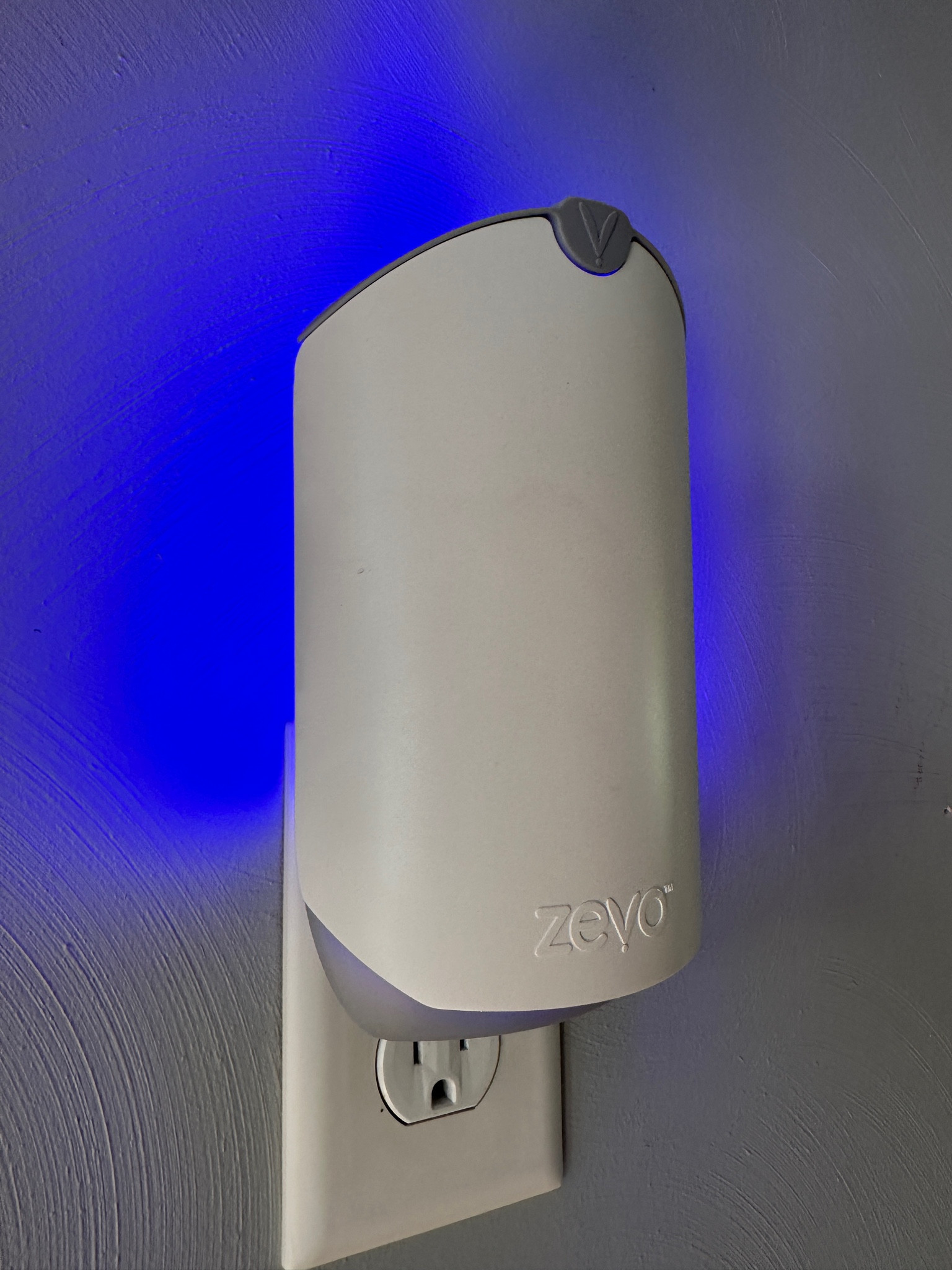 The best way to get rid of gnats! The sure are annoying and drive me crazy! This Zevo gnat trap works miracles! Amazon/ plug in/ blue light/ attracts/ affordable 

#LTKFindsUnder50 #LTKHome
