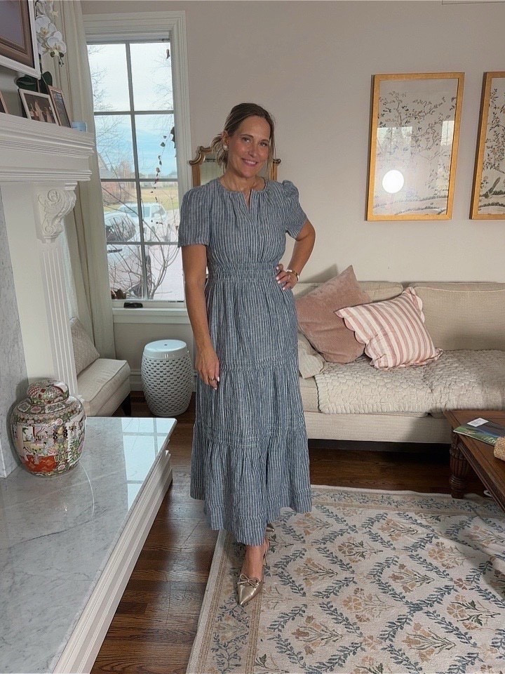 That viral linen dress everyone was talking about… and honestly, it lives up to it. It’s such an easy piece to throw on for a casual day, but you can just as easily dress it up. One of those staples you’ll keep wearing for seasons to come.

#LTKgrwm #LTKdayinmylife #LTKootd