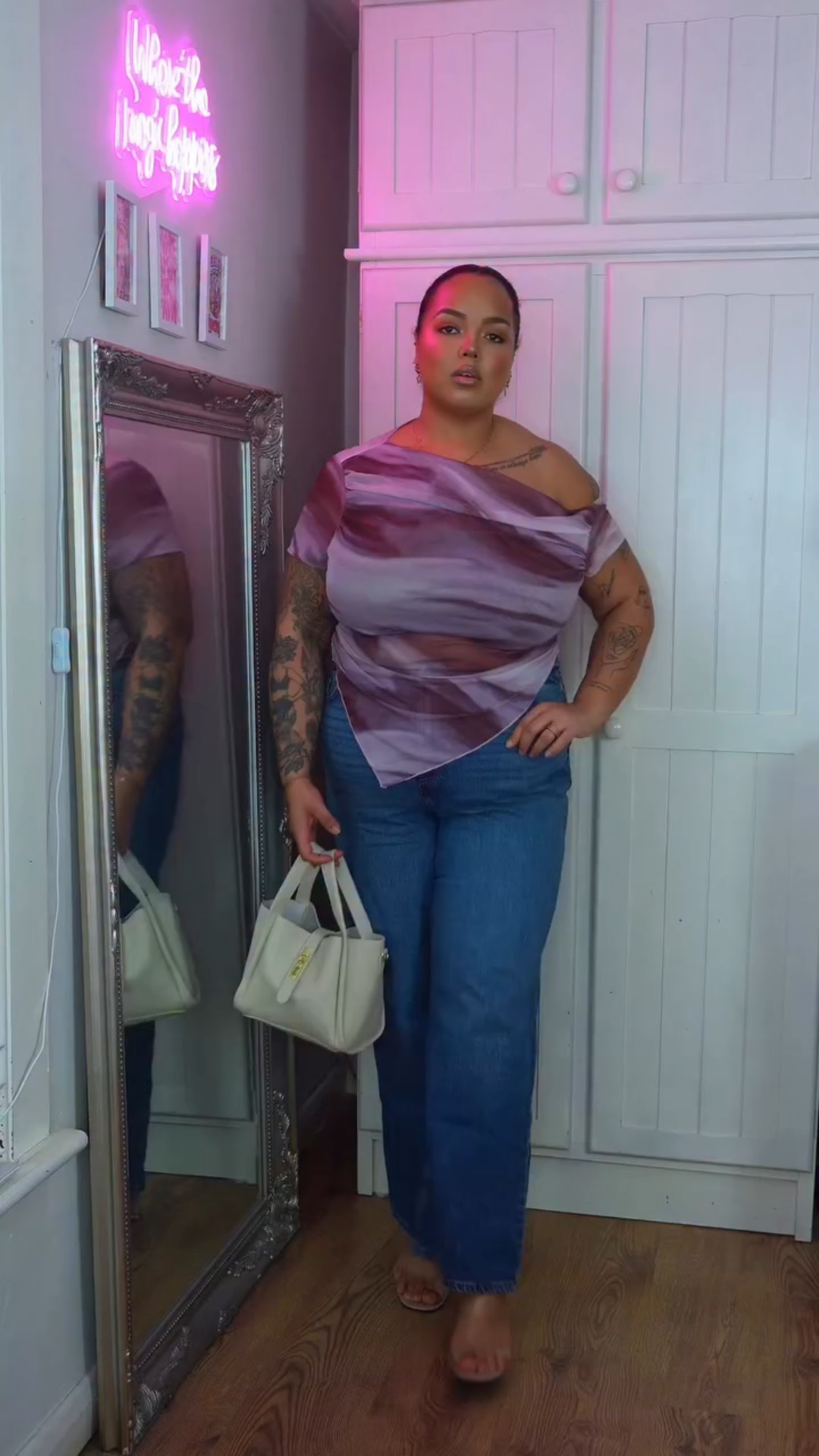 spring wardrobe? already working on her 💕

🔎 search and hit that follow button for Elenzga CURVE and Radiana to stay updated on all the hottest curvy trends 🎉

💰 don’t forget to use my code ‘CVUKjanetosayande234’ for a special discount on your SHEIN Curve favourites!🎁


#LTKstyletip #LTKspring #LTKplussize