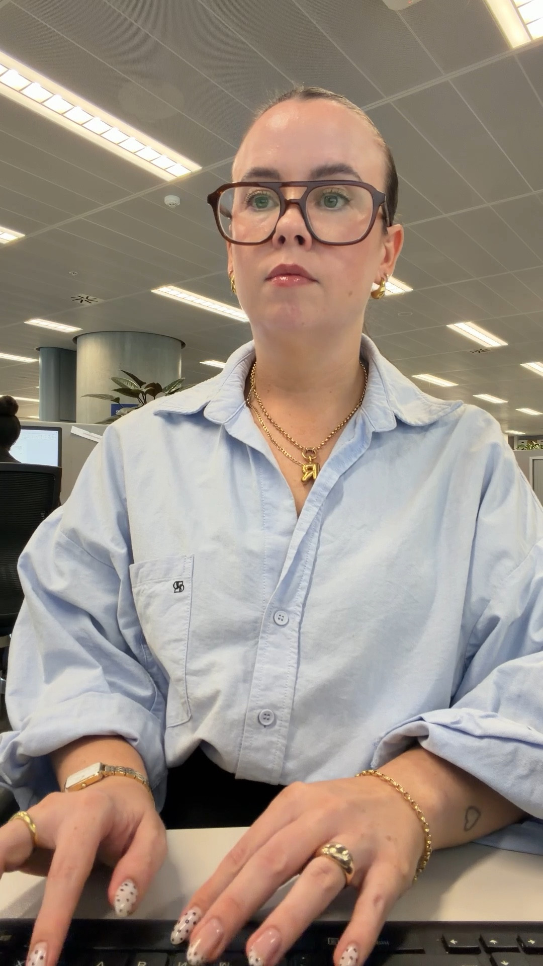 Workwear outfits:

Dissh v neck knit: size L
Dissh cropped trench: size 12
Oroton rugby knit: size XL
Dissh oversized blue shirt: size 10
Zara stripe top (linked similar)
Showpo short sleeve blazer: size 14
Flo&Frankie yellow cardigan (linked similar)
Dissh chocolate dress: size 12
Elka Collective denim shirt: size 14

#LTKworkwear #LTKaustralia #LTKmidsize