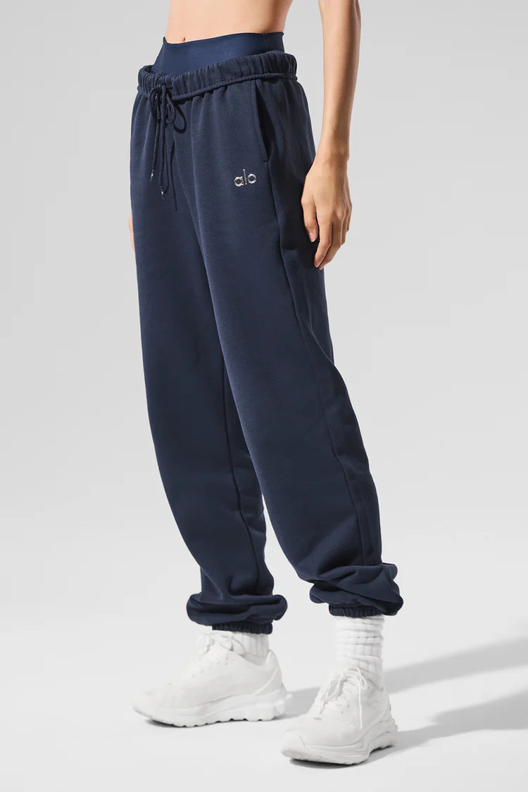 Accolade Sweatpant - Espresso | Alo Yoga (US)