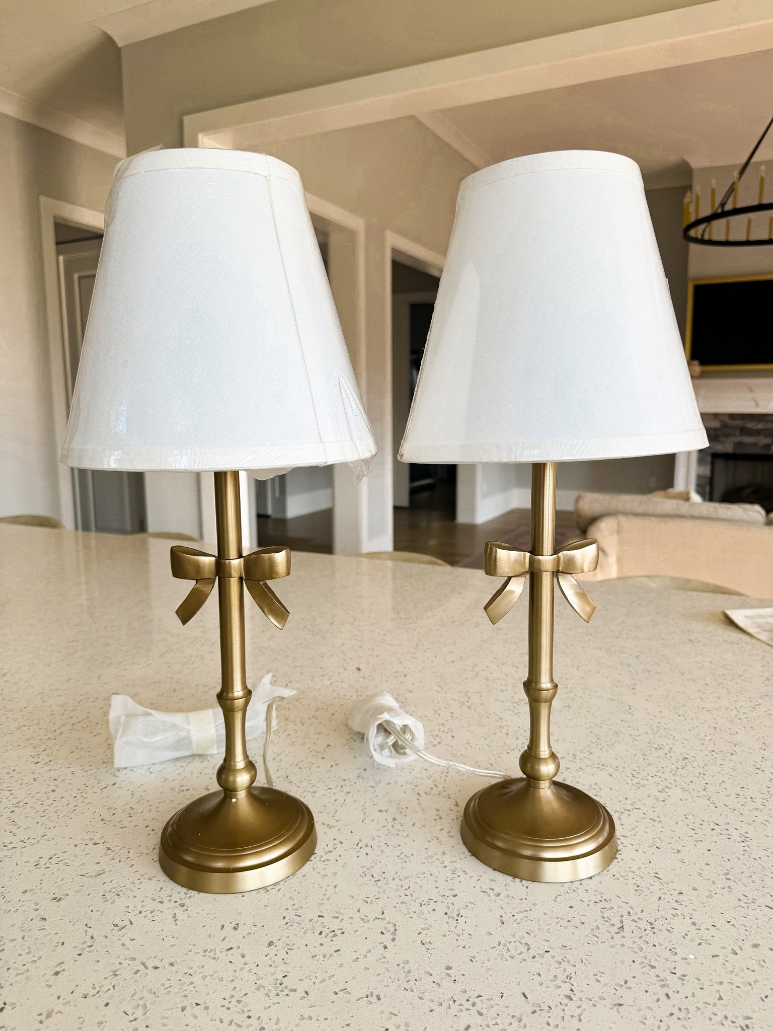 Got in the cutest gold bow lamps for Madeline‘s room! They are going on her nightstands. I love a bow touch ☺️ 

Bow decor. Girls room. Pottery barn kids. LTK home. 
