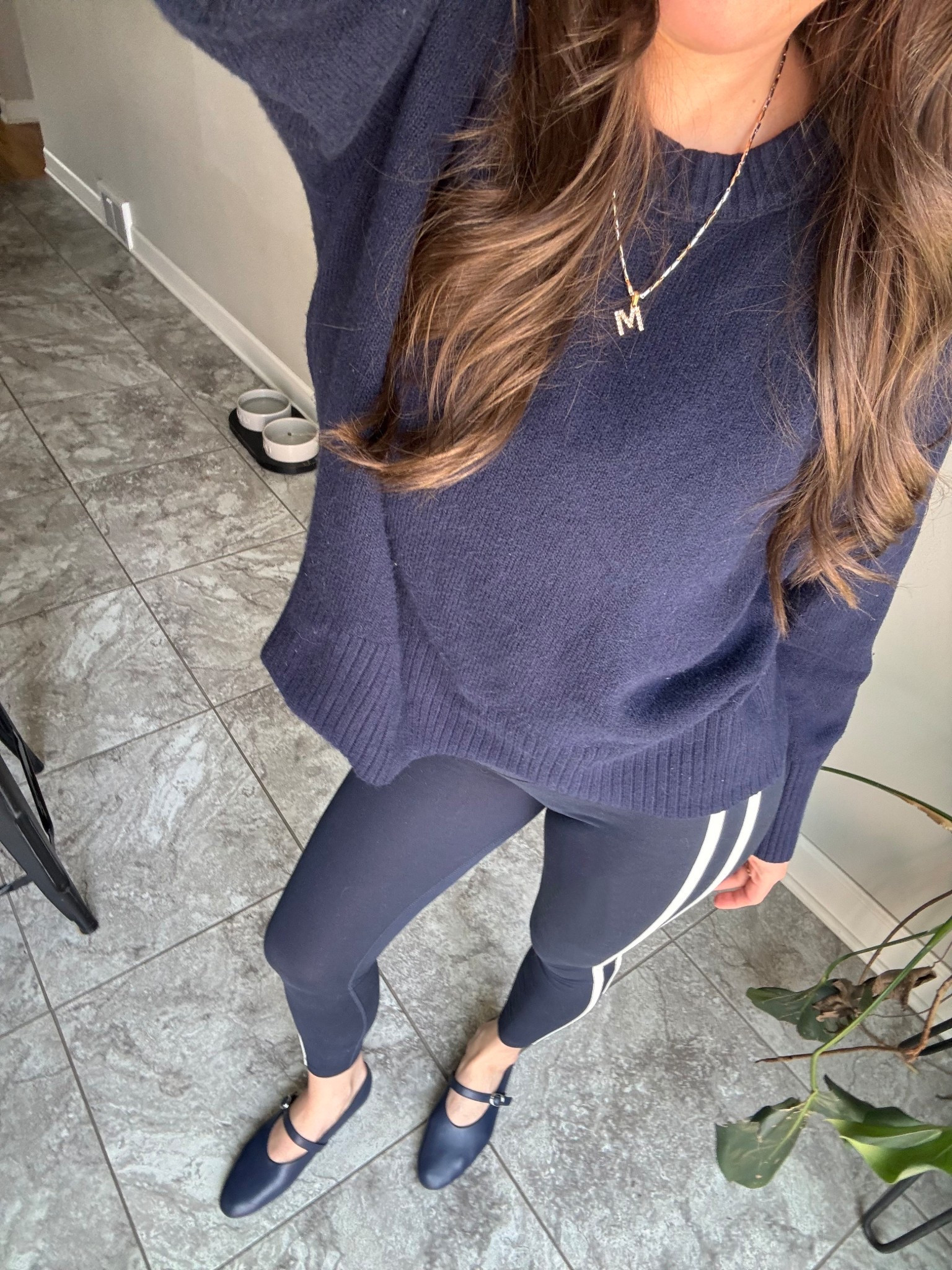 Monochrome activewear outfit

#LTKootd #LTKmomlife #LTKselfcare