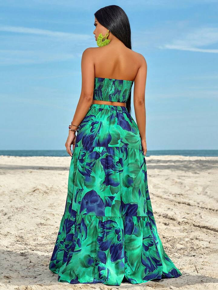 SHEIN Slayr Ruched Side  Twist  Bandeau Top And Split Thigh Ruffle Hem Skirt Set | SHEIN