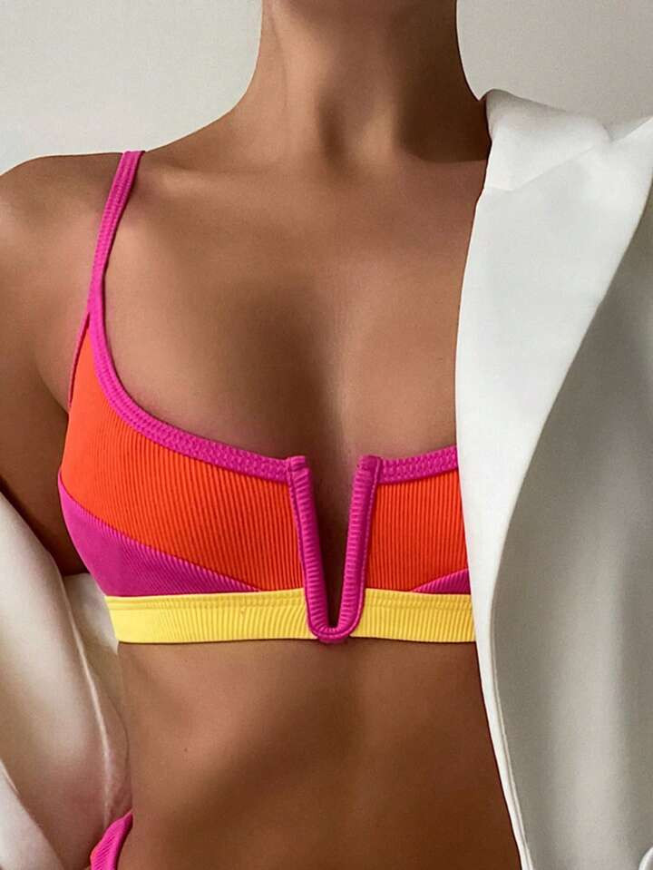 Color Block Rib V Wired Bikini Top | SHEIN