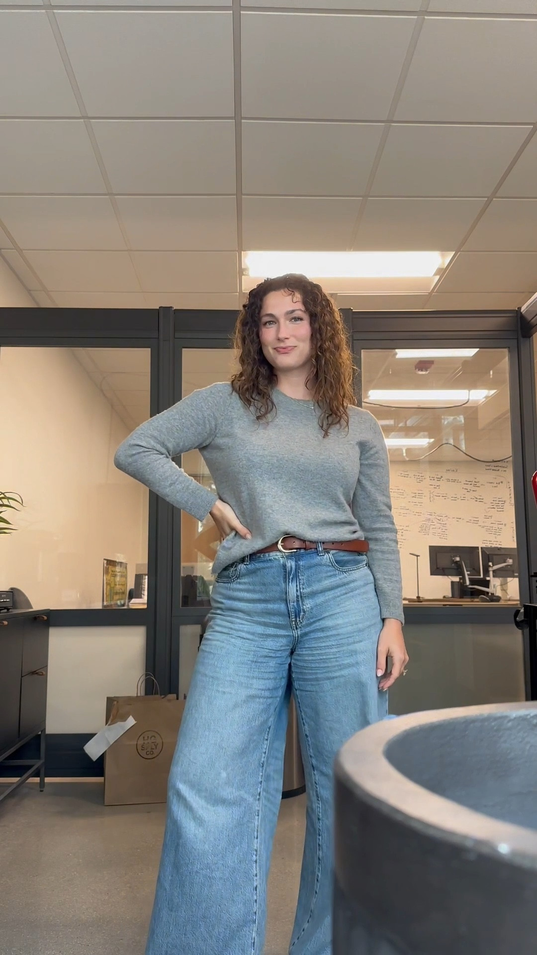 Quick ootd in the break room 

#LTKStyleTip #LTKWorkwear #LTKMidsize