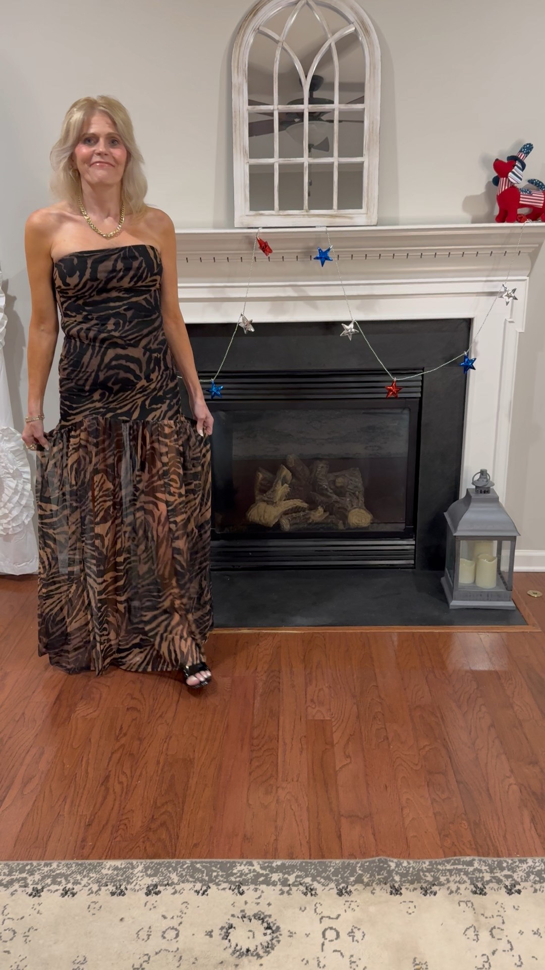 Sharing this dress that would be great for an evening or whether it’s an event or for date night. I’ve linked the exact dress from several places and price ranges. 🤎🖤🤎🖤🤎🖤

#LTKStyleTip #LTKParties #LTKSeasonal