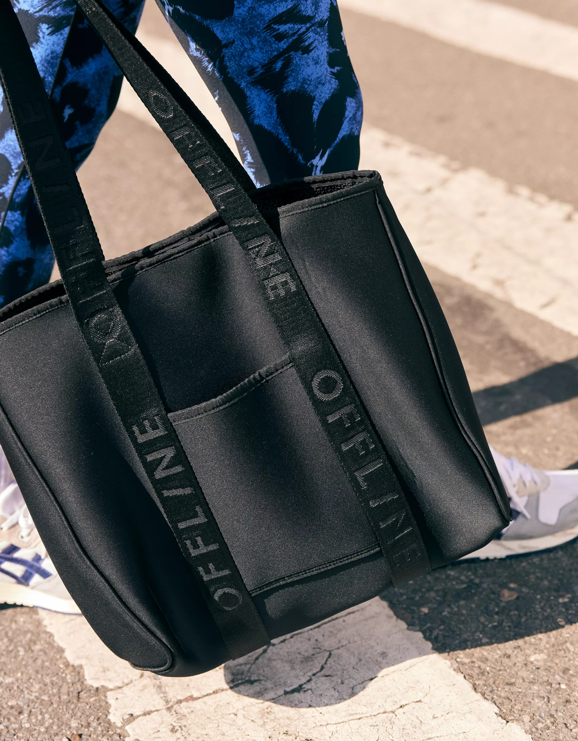 OFFLINE By Aerie Neoprene Tote Bag | Aerie