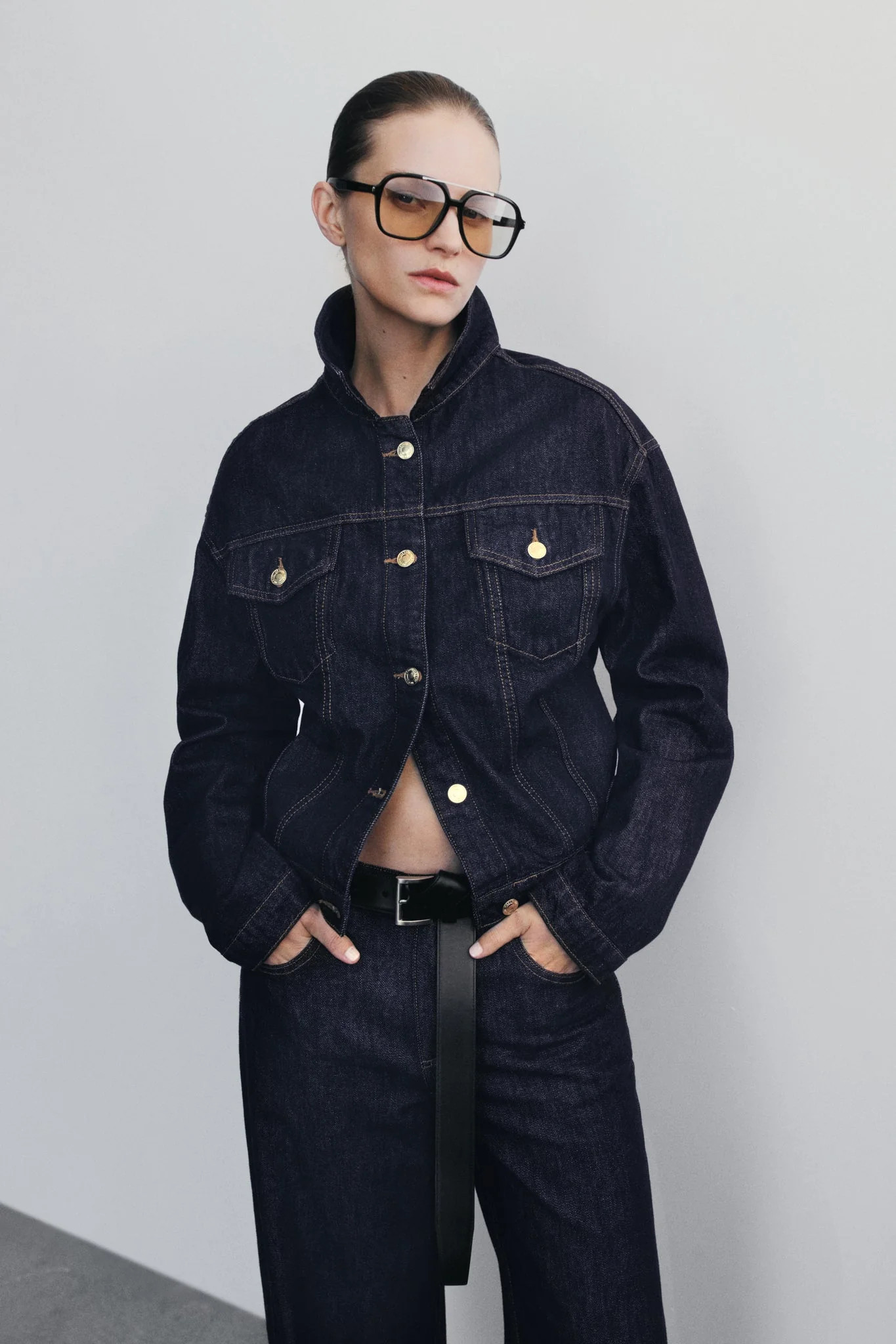 Kirra Cinched Denim Jacket - Washed Indigo Blue | MESHKI US