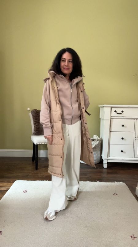 Travel style this is great comfy outfit for traveling 

#LTKstyletip #LTKfindsunder100 #LTKtravel