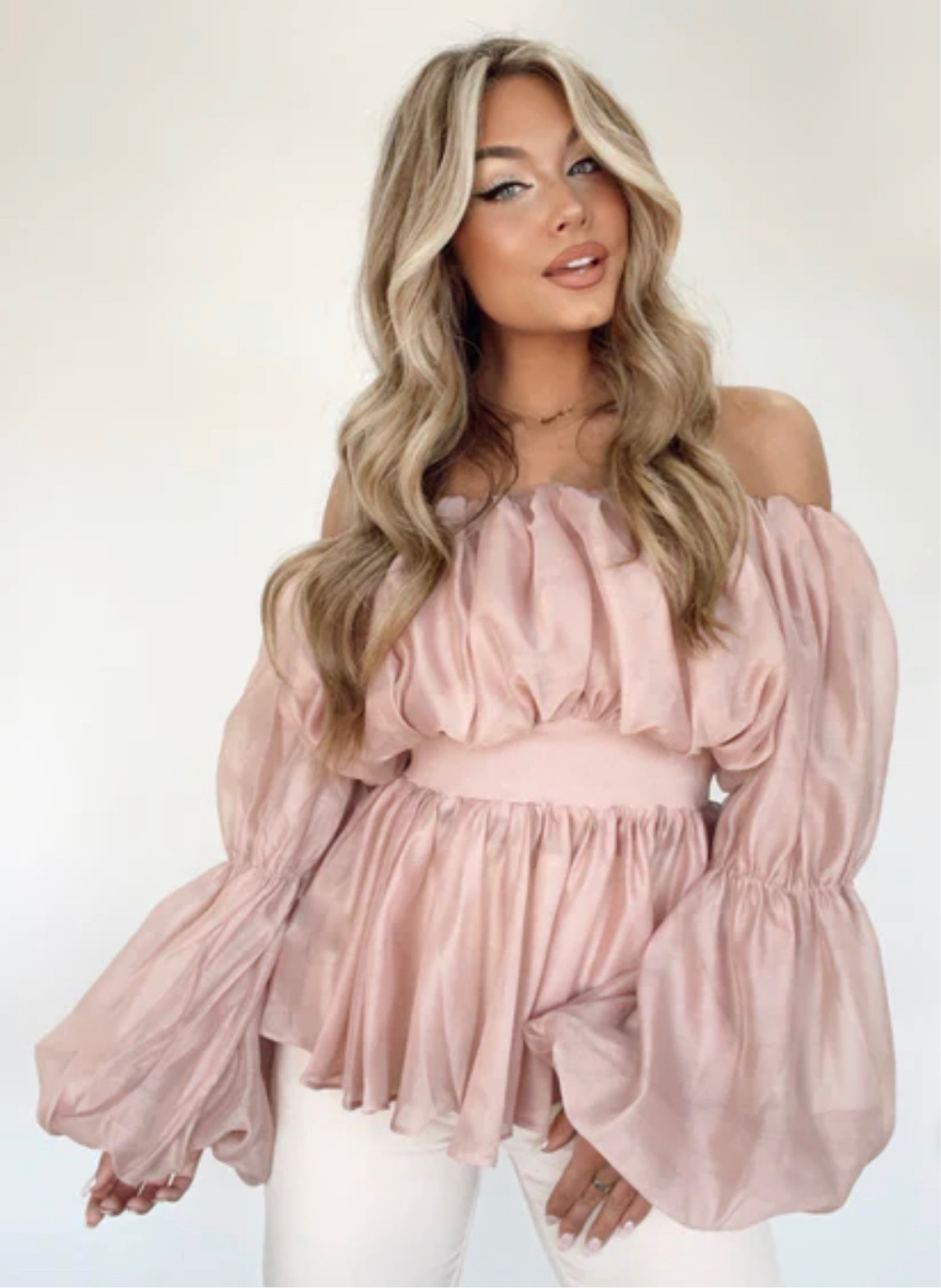 Love love love this pretty, luxurious pink top. Perfect for date night or a girls night out. 

I can do a size large or XL in their tops. 💘👋🏽💖🫶🏼

#LTKSeasonal #LTKHoliday #LTKfit