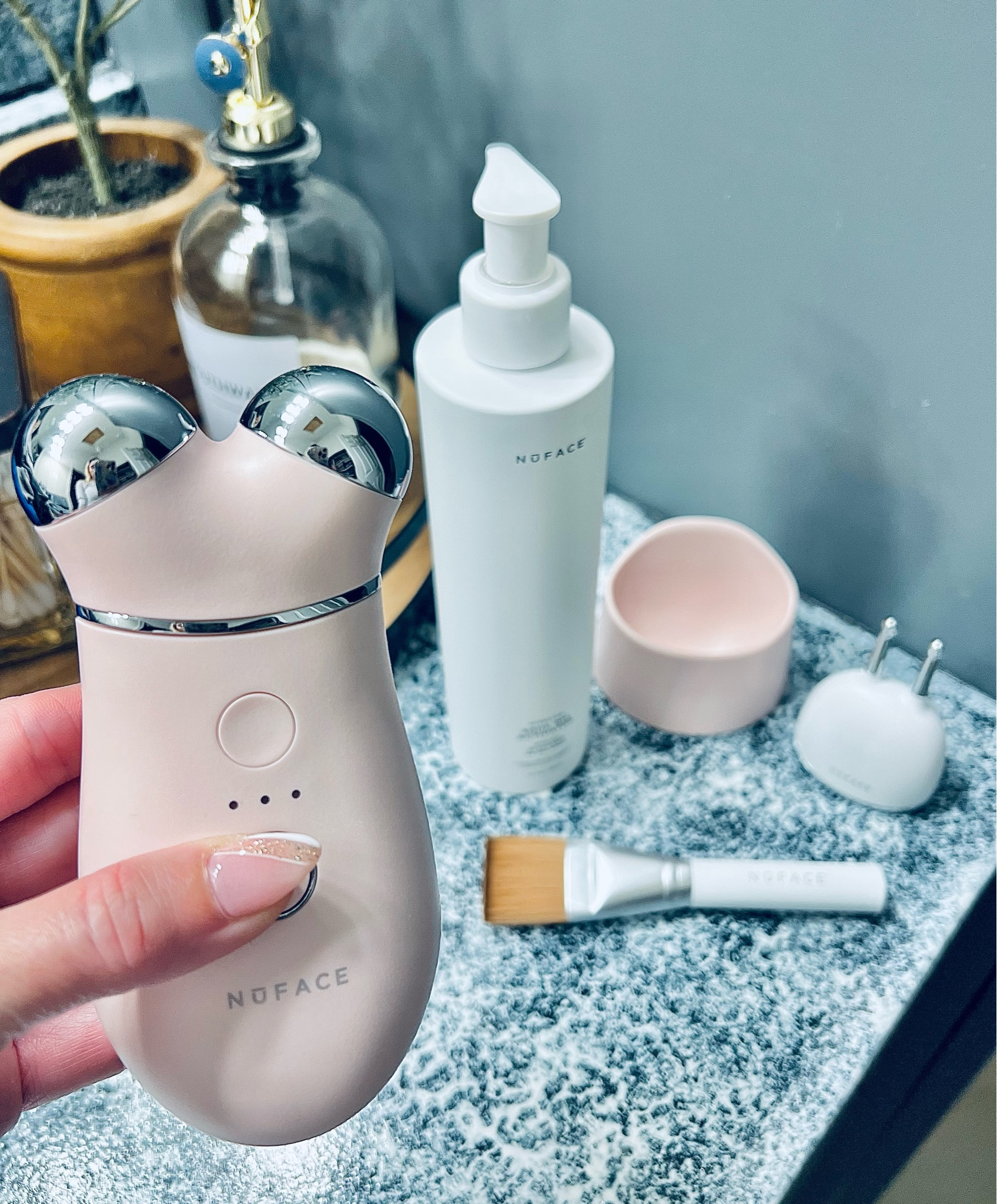 QVC beauty finds ✨

#qvc #beautyessentials #nuface 

#LTKHoliday #LTKGiftGuide #LTKbeauty