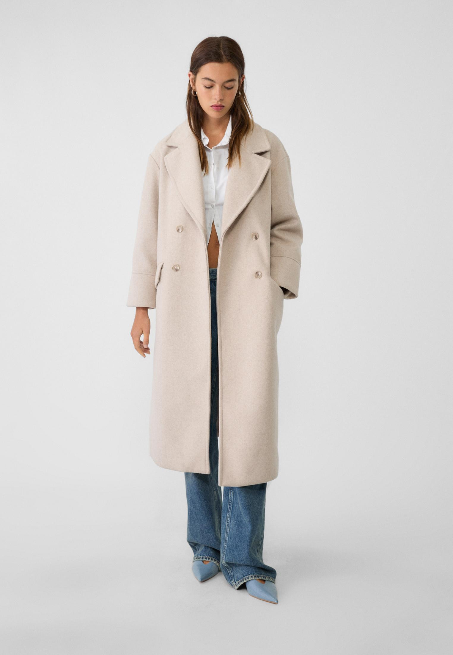 Oversize soft-touch coat - Women's fashion | Stradivarius United Kingdom | Stradivarius (UK)