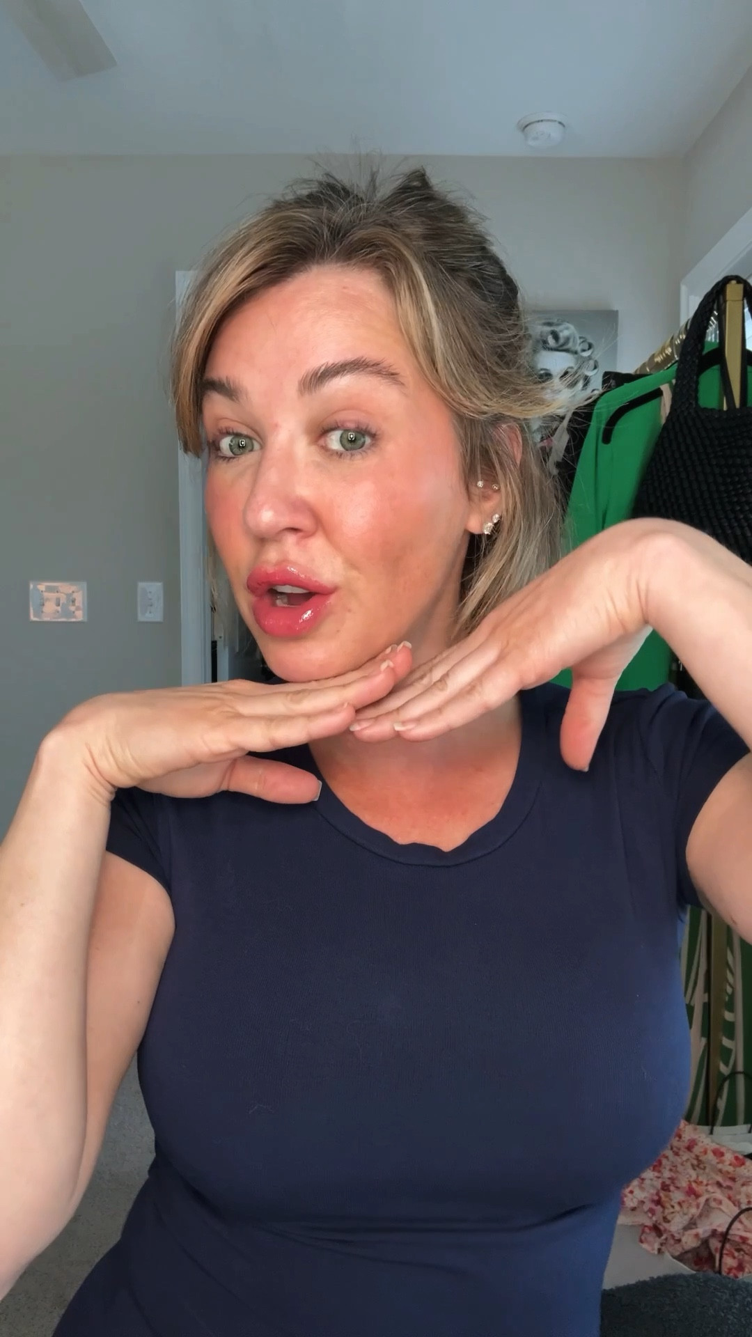 Shades:

Undereye corrector: 1 Fair
Glow Screen: Sunrise
Flush: Watermelon Flush
Blush: Chilly
Lipgloss:  09 Darling Candy

#LTKBeauty #LTKWatchNow