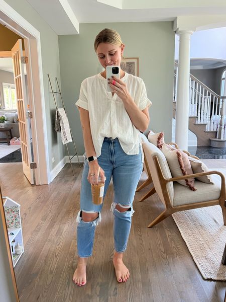 Basics 💁🏼‍♀️ #madewell #denim #capsulewardrobe 

#LTKSeasonal #LTKunder50 #LTKstyletip