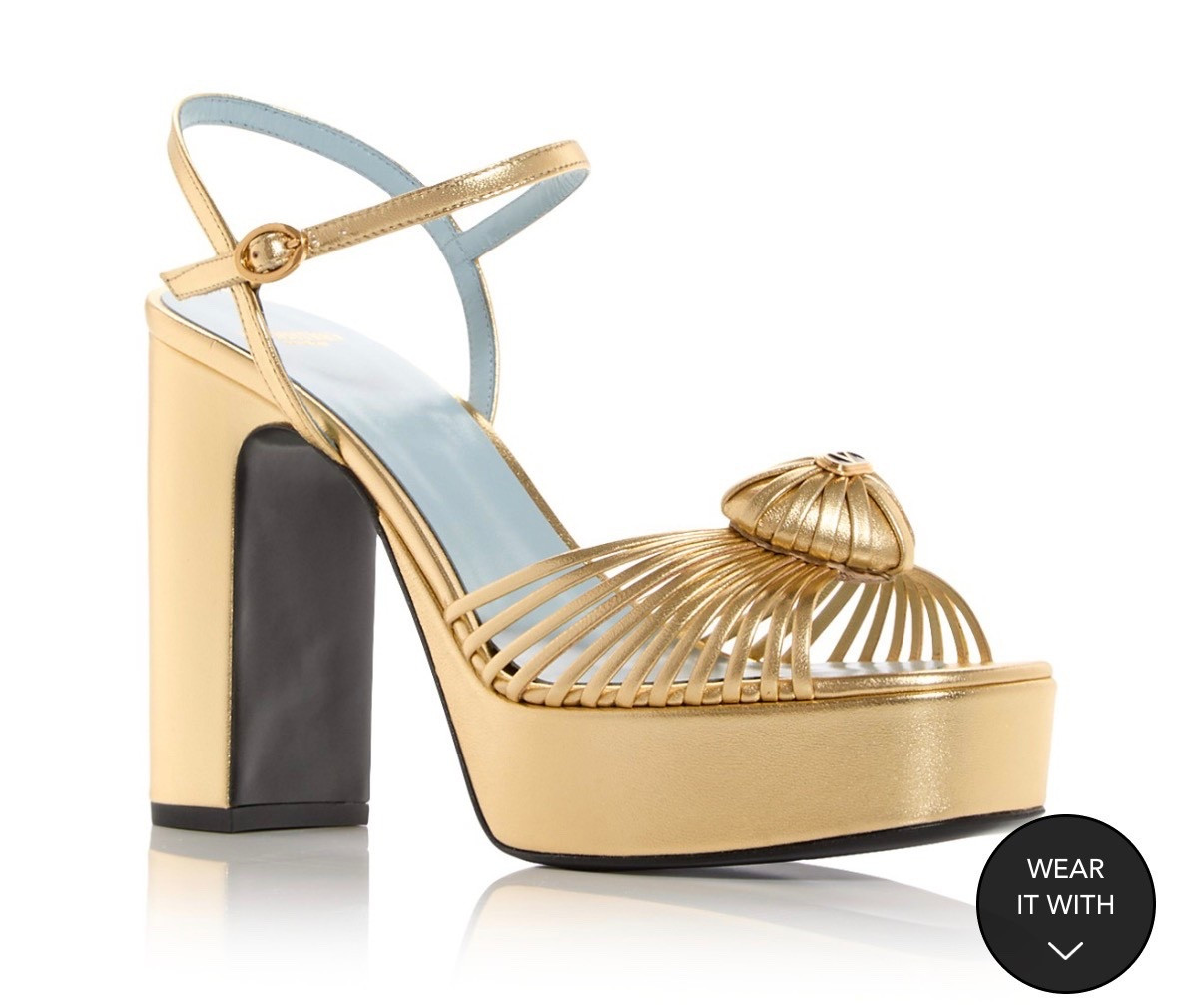 VALENTINO S/S26 gift card event. ending soon

#LTKSeasonal #LTKSaleAlert #LTKspringtrends