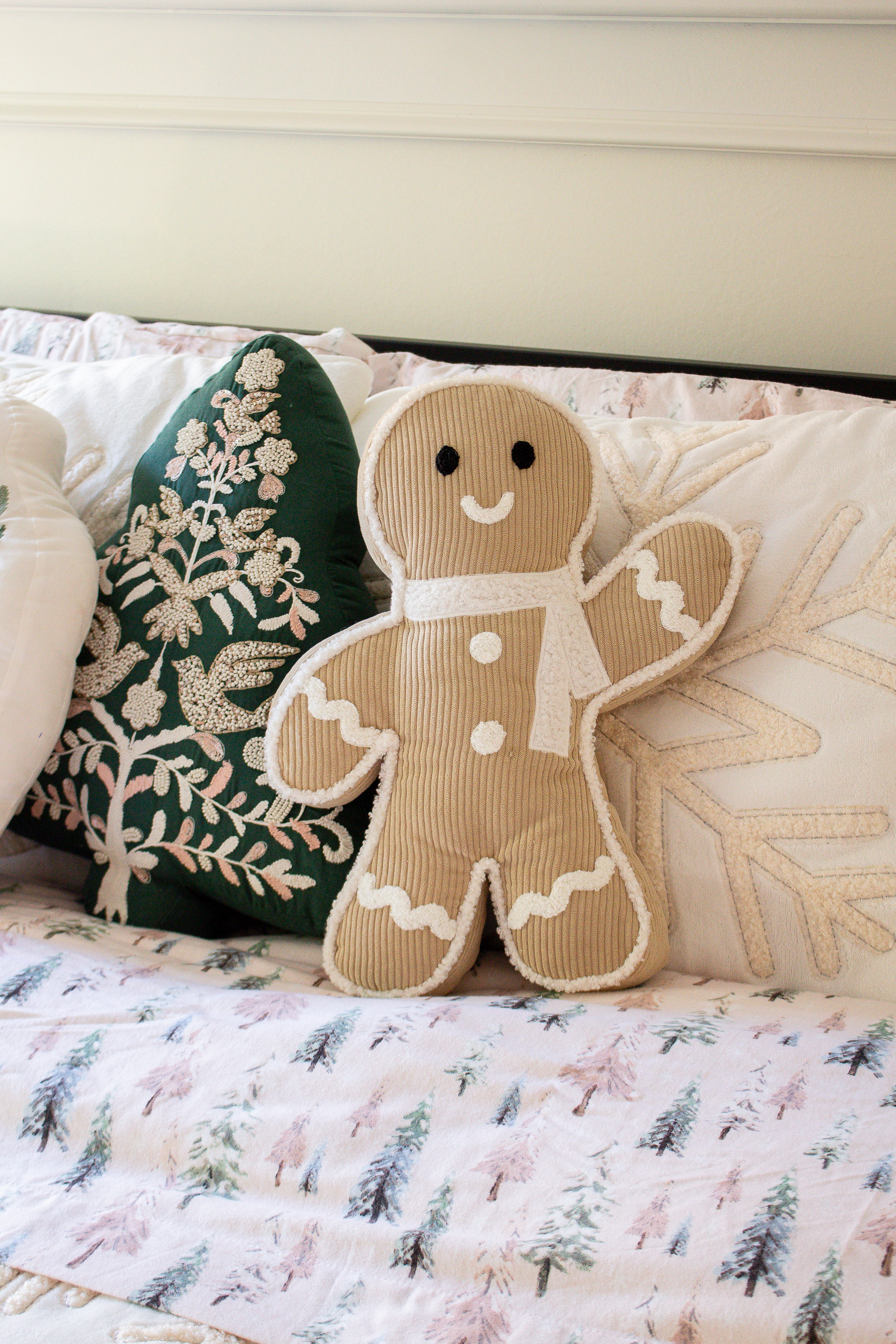 Cozying up with all the cute Christmas pillows this season. Linking these festive finds below!

gingerbread pillow, Christmas bedding, holiday pillows, cozy Christmas decor, kids holiday room, winter bedroom style, affordable holiday decor, Amazon Christmas finds


#LTKSeasonal #LTKKids #LTKHome