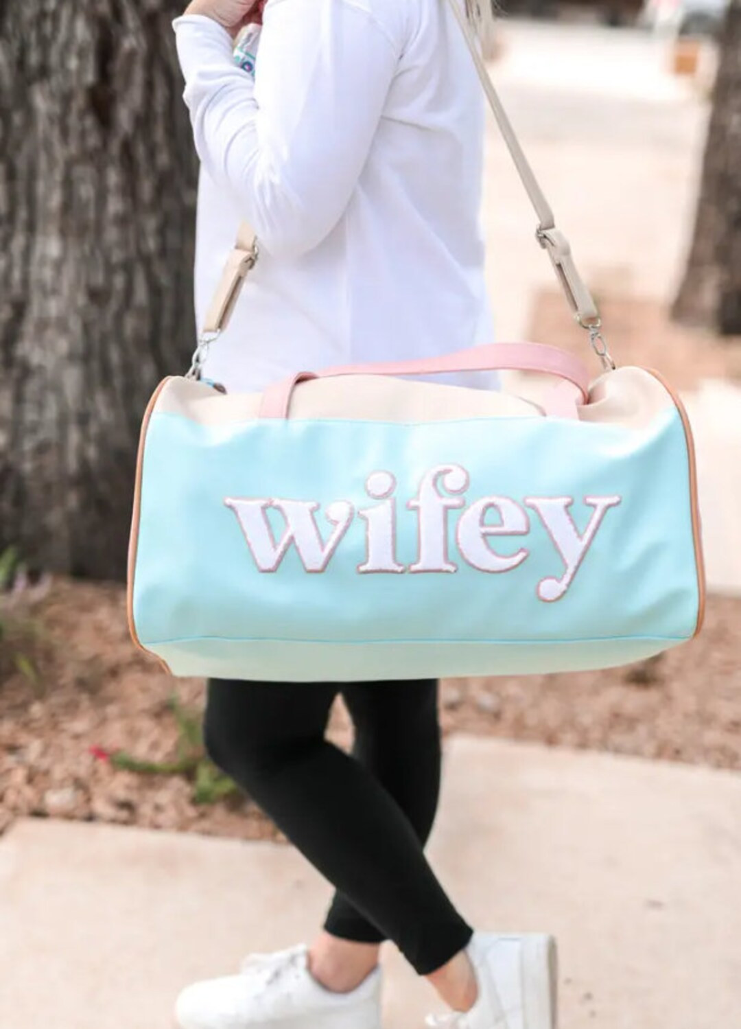 Jadelynn Brooke Duffle Bag Wifey modern Cream/blue - Etsy | Etsy (US)