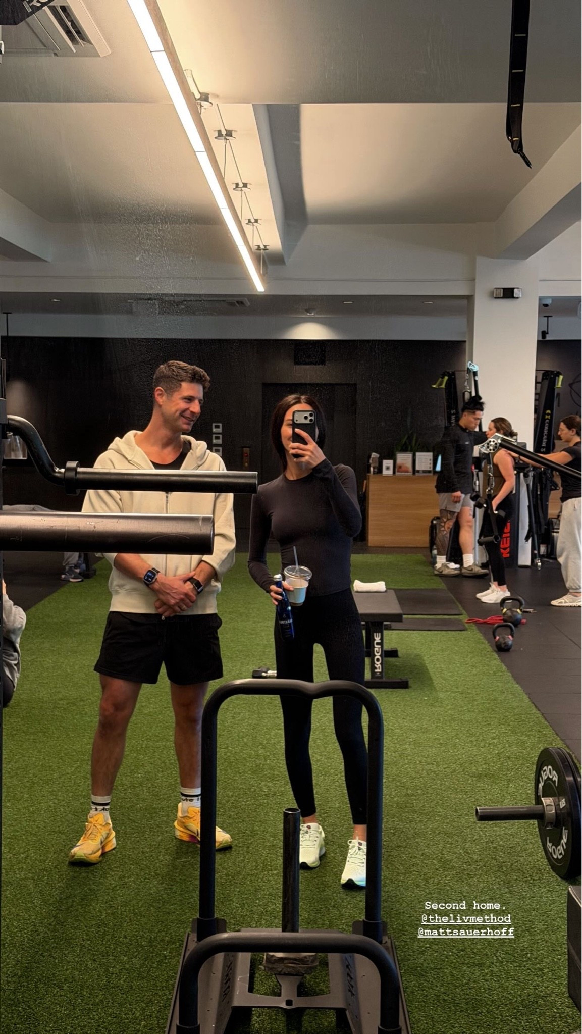 Today’s workout look 🖤 

 
