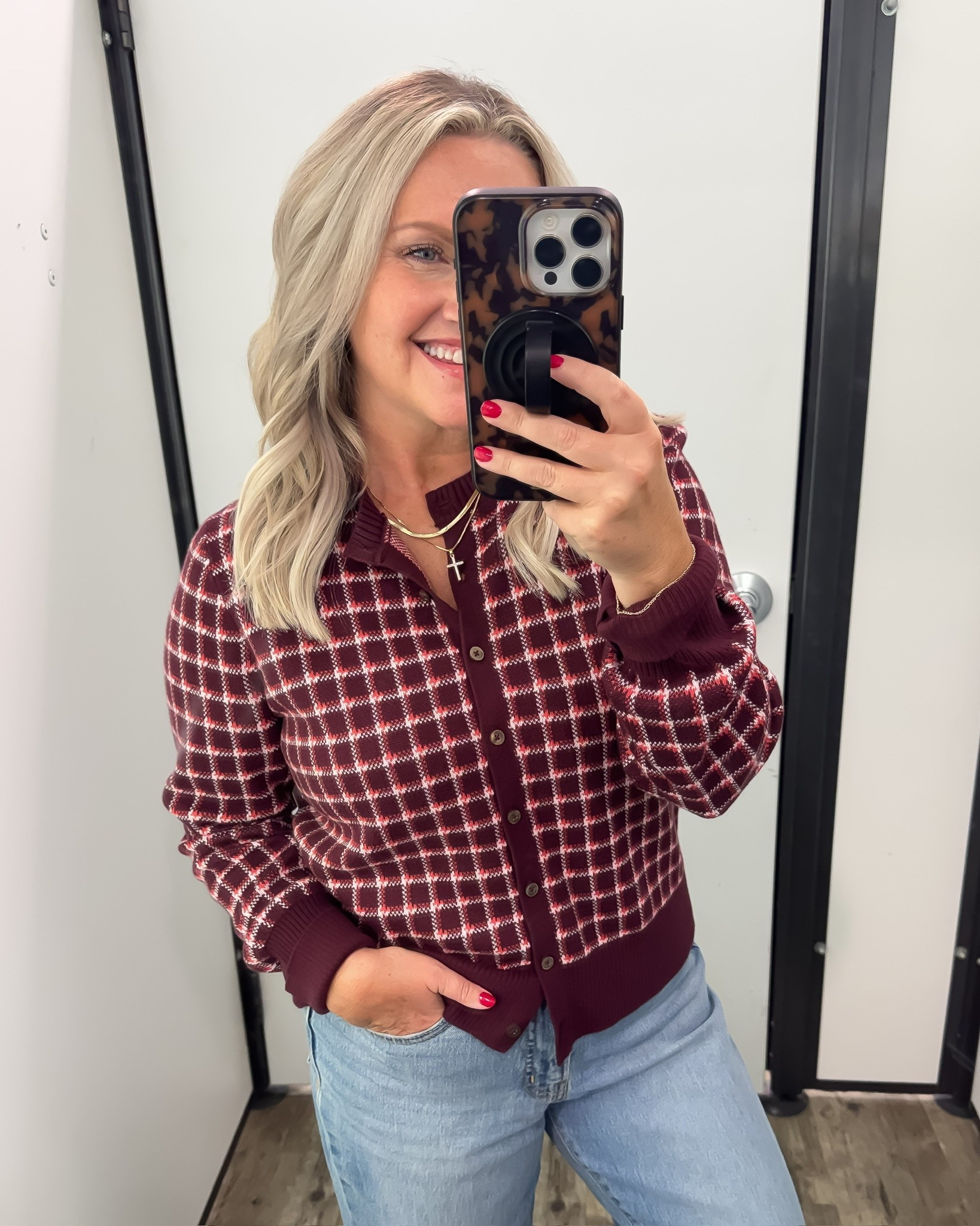 A cropped cardigan is such a good fall layering piece 🤎 The shorter length looks so cute with high rise jeans, skirts, and dresses because it gives your outfit a little shape without adding bulk. Perfect for those in-between weather days.

cropped cardigan, fall cardigan, cardigan outfit, fall layering, high rise jeans outfit, sweater weather, casual fall outfit, transitional fashion, knit cardigan, women’s fall style, lovelylifestyling

#LTKootd #LTKOver40 #LTKSeasonal