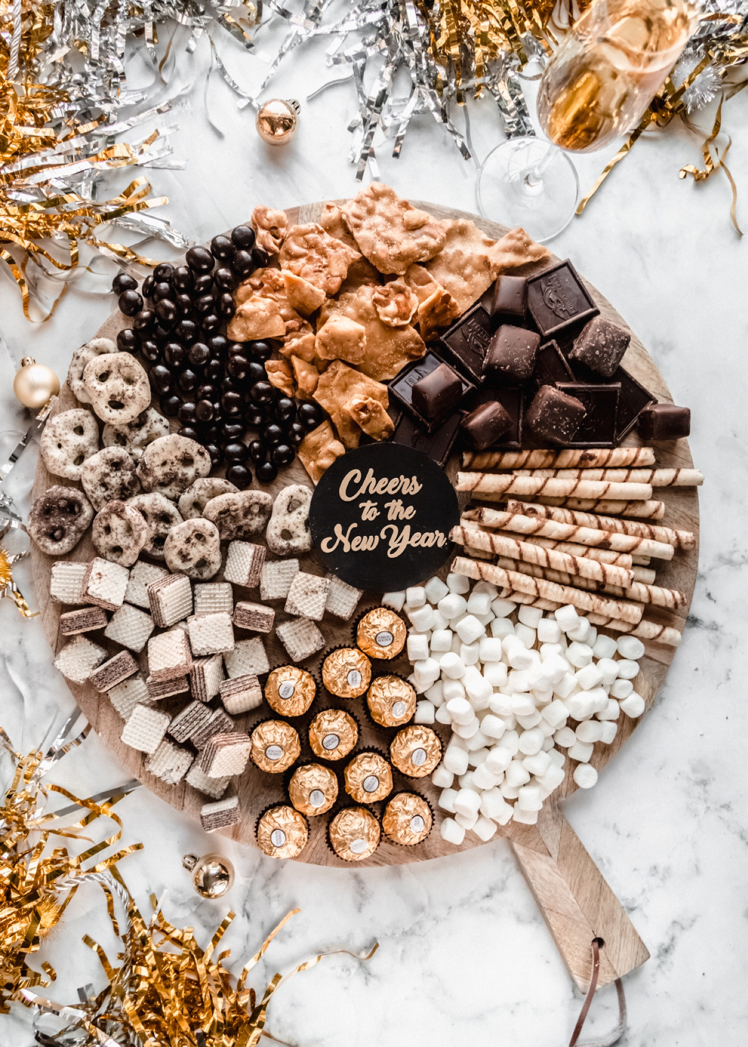 New Year’s Eve dessert  charcuterie 

#LTKhome