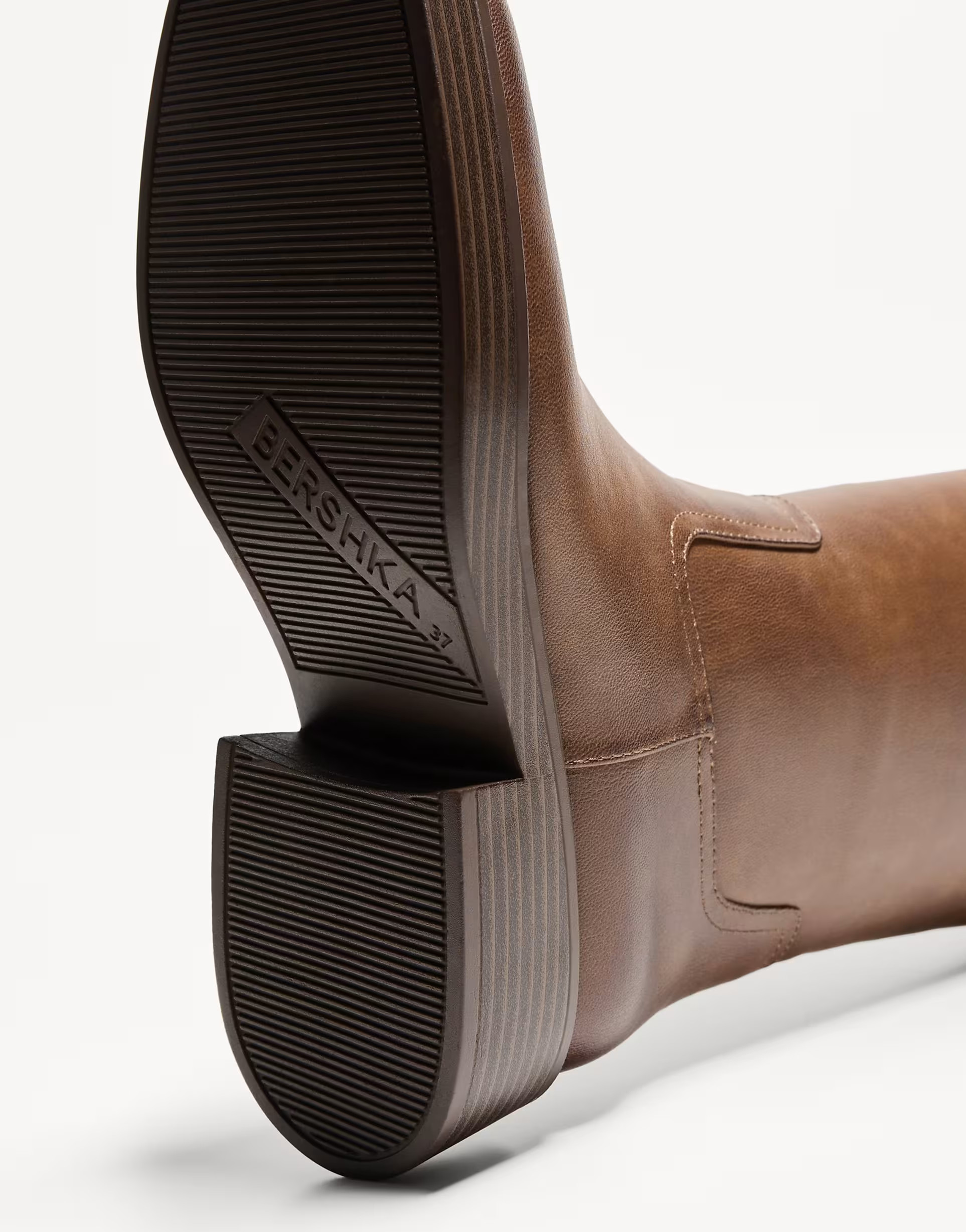 Bershka flat knee high boots in brown | ASOS (Global)