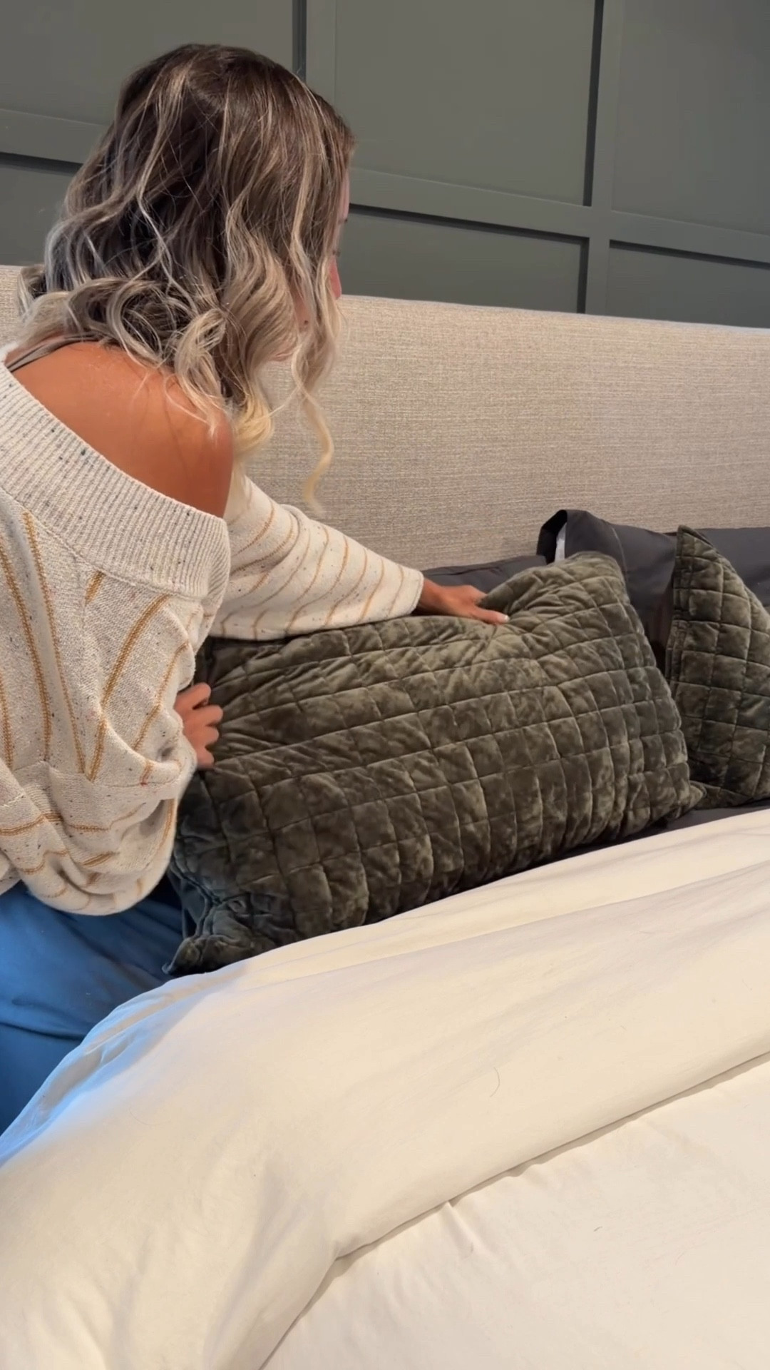 Bedroom refresh! Loving all these linen throw pillow covers 

#LTKSeasonal #LTKSpringSale #LTKHome