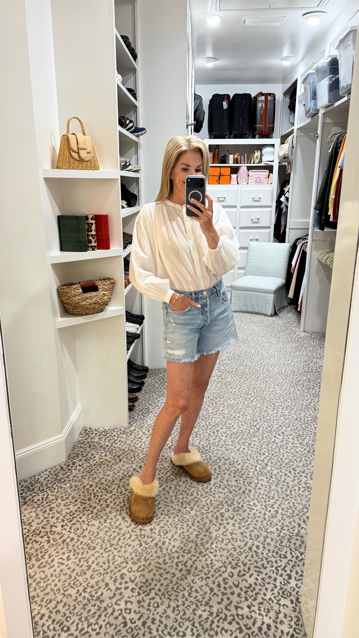 Summer style at home! Size S top and 27 shorts

#LTKSeasonal #LTKOver40 #LTKootd