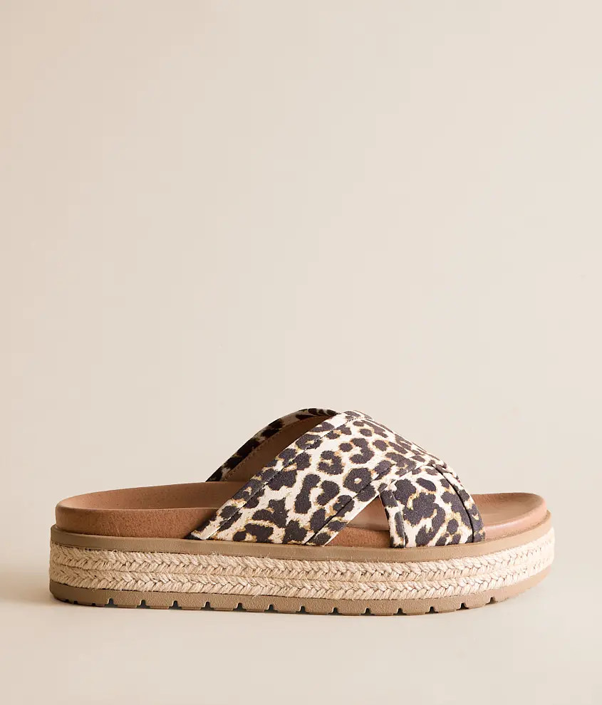 Laurenn Leopard Sandal | Buckle