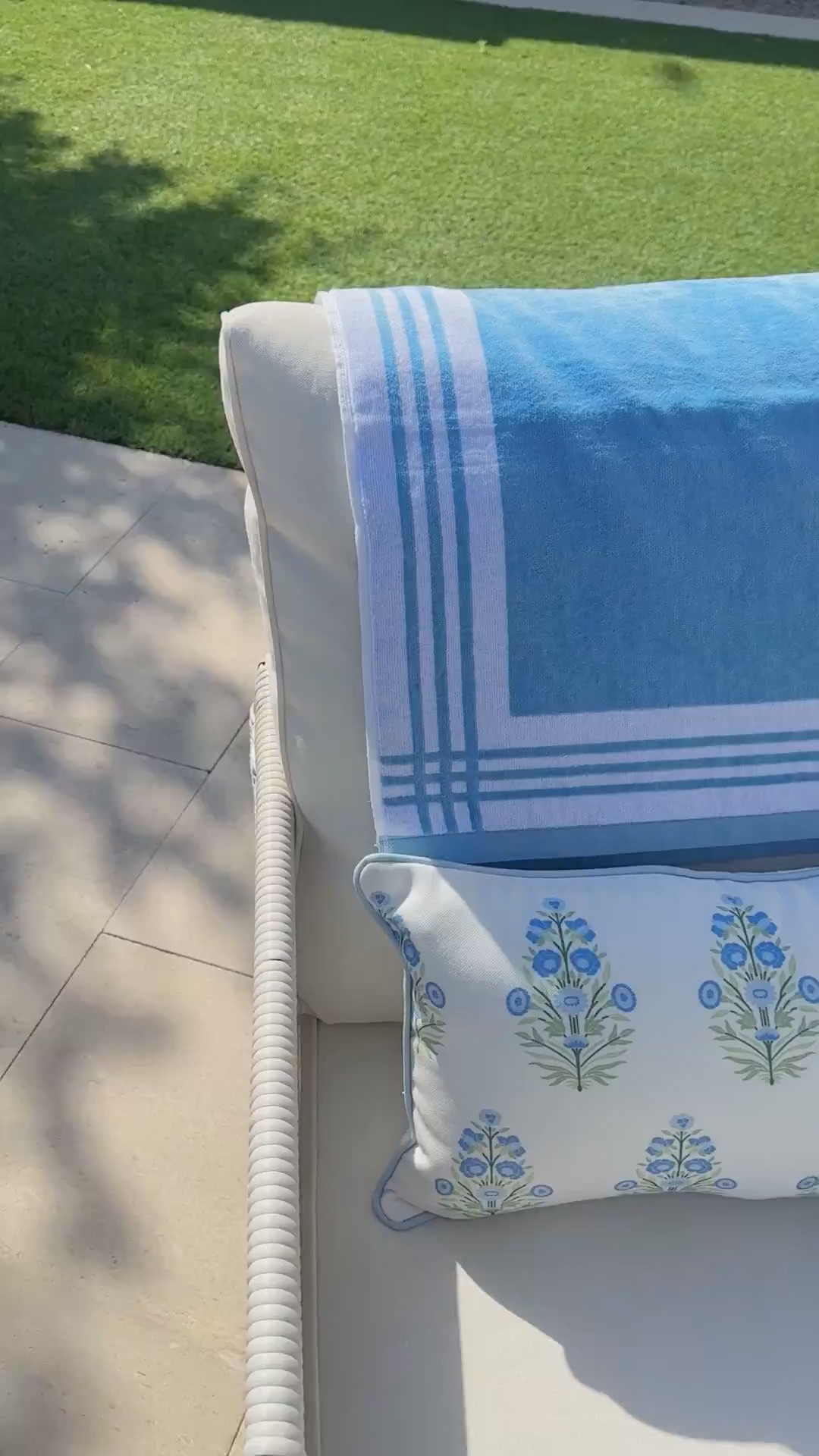 Amazon indoor outdoor pillow covers   