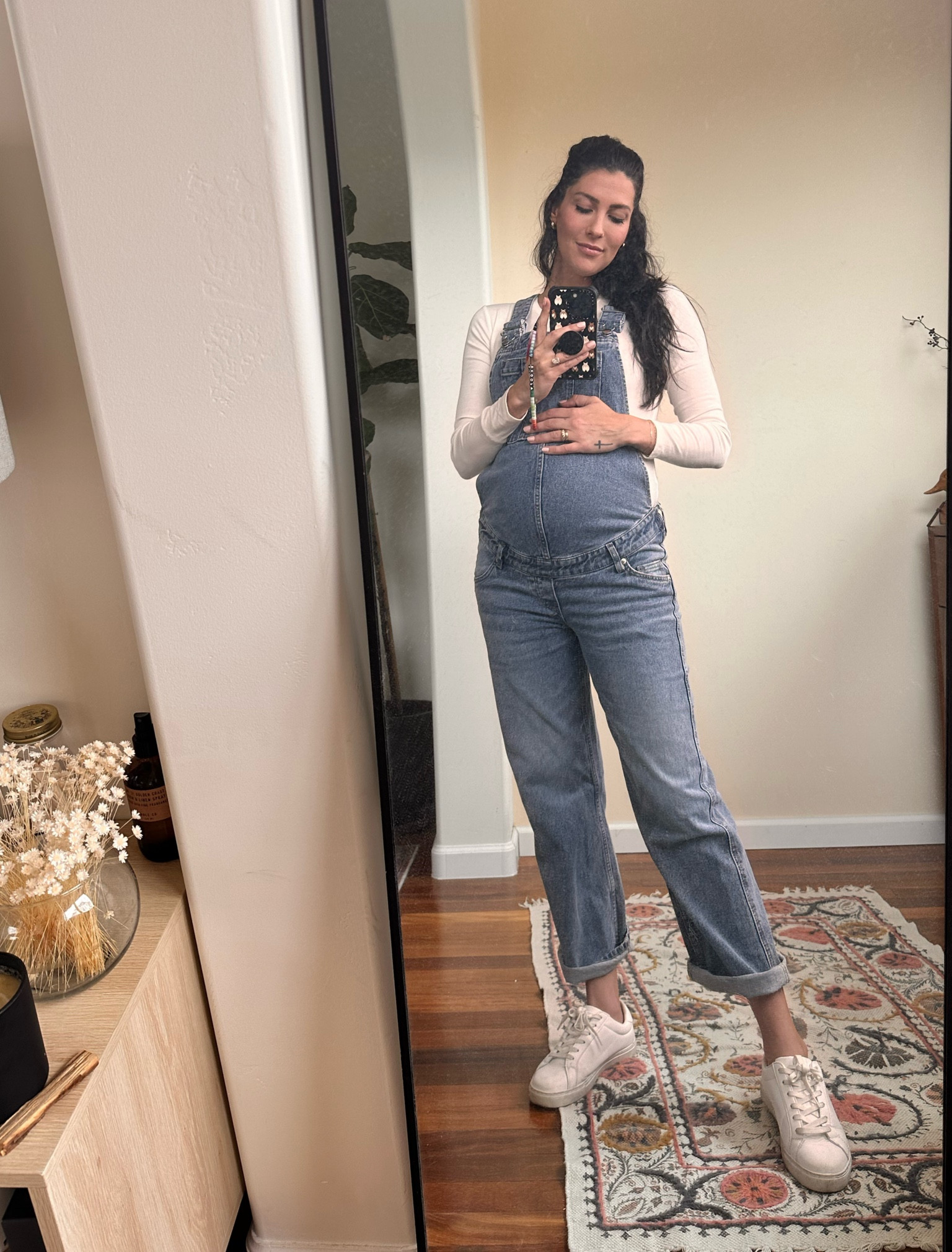 Maternity overalls: perfect for a weekend farmer’s market 

#LTKbump #LTKbaby