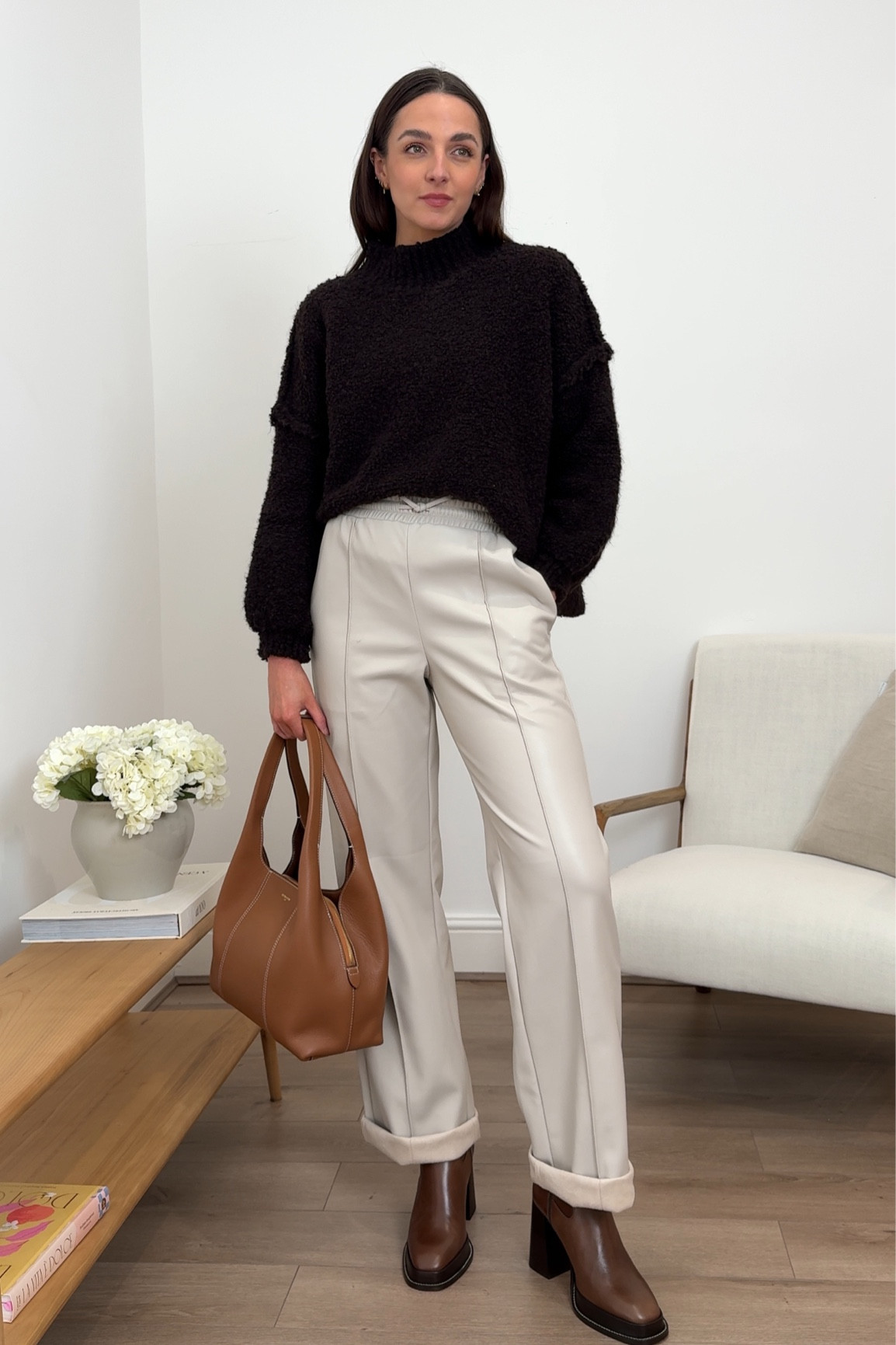 Everyday outfit, winter outfit, neutral style, neutral outfit, faux leather trousers, cosy jumper, chocolate brown 

#LTKeurope #LTKstyletip
