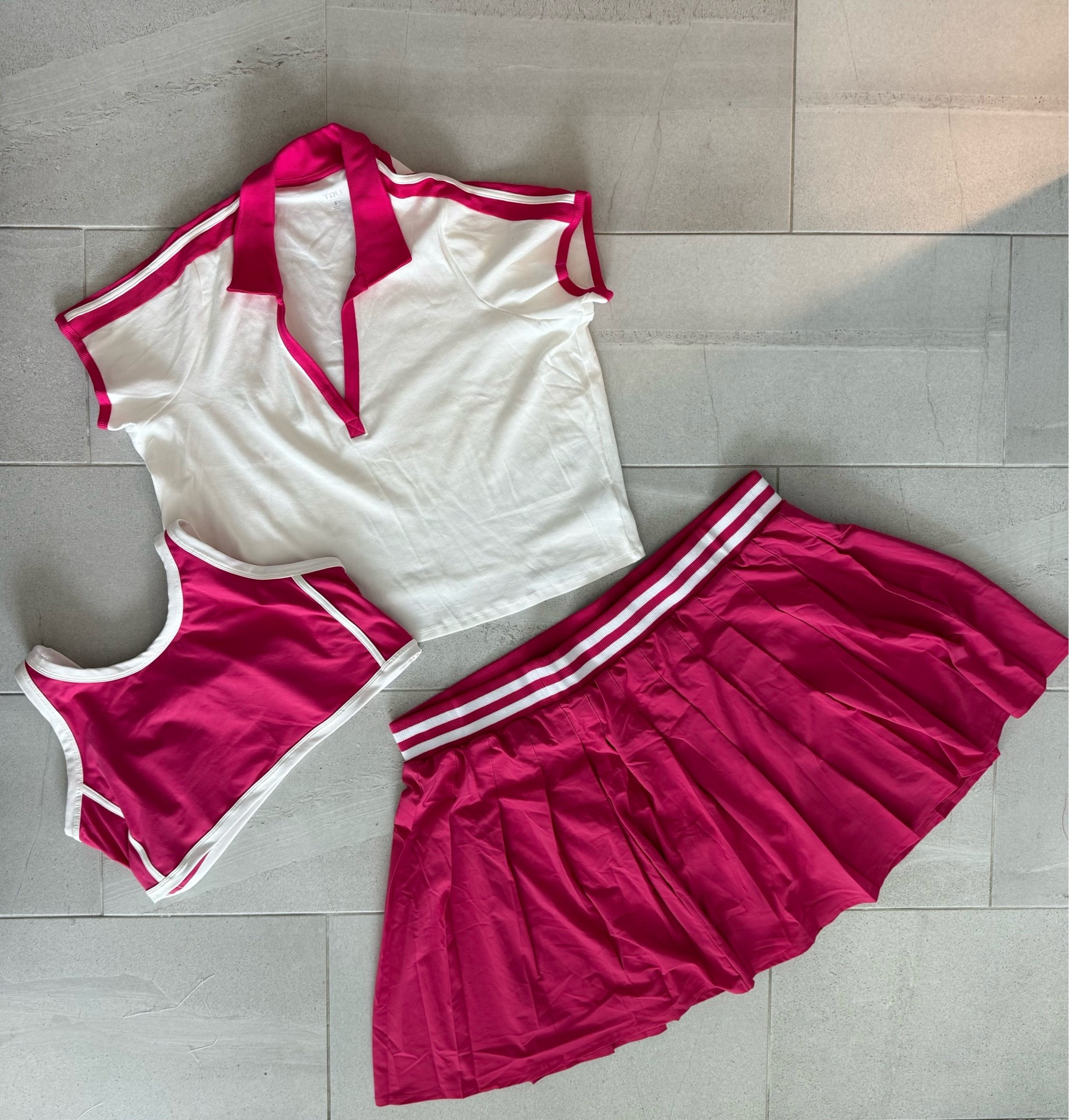 Fun Sporty Fit from @Torrid! 💕

Top is in a size 3 and bottoms in a size 26

#LTKActive #LTKMidsize #LTKPlusSize