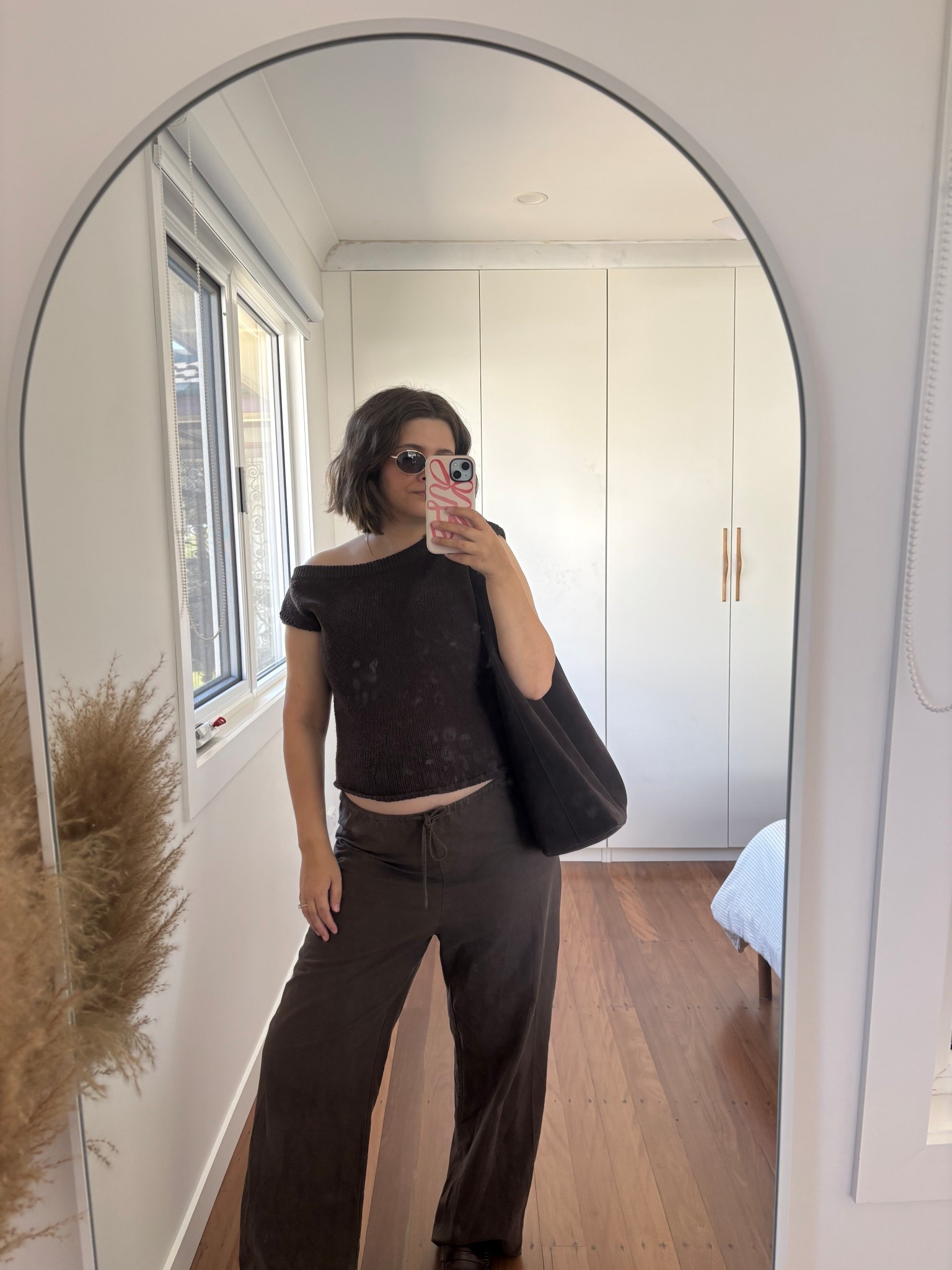 What I’m wearing at 23 weeks pregnant. 

Pants and top are in my pre pregnancy size. Unfortunately the pants are old season #Dissh But I’ve linked some similar ones  

#LTKmaternity #LTKaustralia