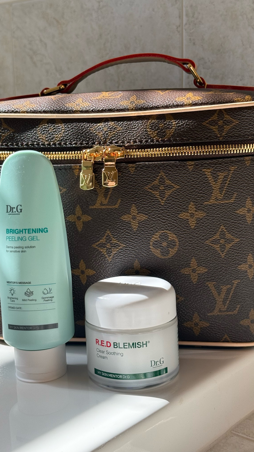 Clearing up my skin one step at a time with Dr. G Global! I already see a difference after a couple uses. I’ll be back to normal in no time! 

#LTKBeauty #LTKselfcare #LTKOver40