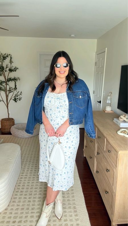 Midsize spring outfit! On the way to our second bbq of the weekend & here is what I’m wearing! 

Bra - 38D 
Shapewear - XL *use code KELLYELIZXSPANX to save 
Dress - 16 (i sized up one) 
Denim jacket - 16 
Boots - 10 *older, included a similar pair

Target, Target style, Target outfit, Target dress, spring dress, summer dress, dress, midsize, cowboy boots 

#LTKSeasonal #LTKFindsUnder50 #LTKMidsize