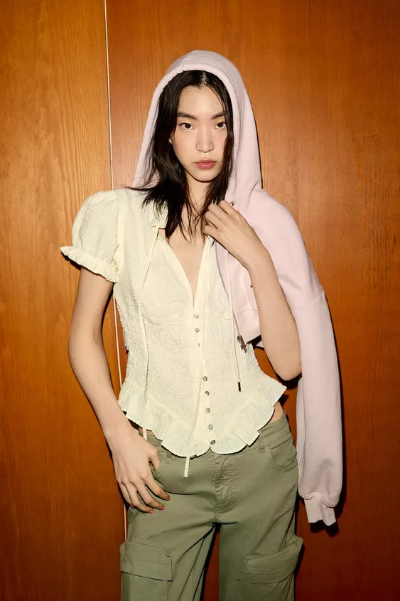 TIED STRUCTURED TOP | Zara US