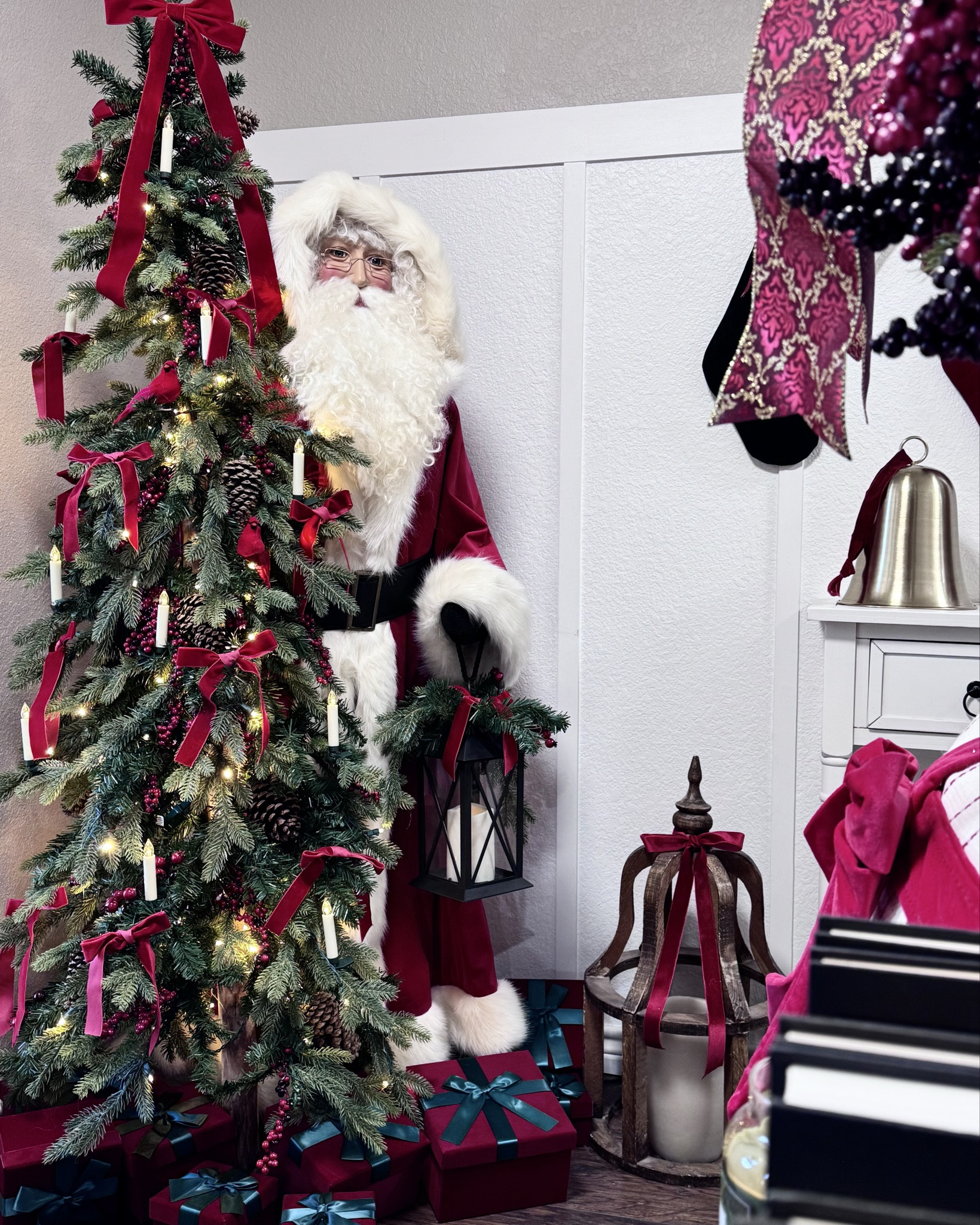 🎅🏼 Lifesize Santa Options 🎅🏼

#LTKHome #LTKHoliday #LTKSeasonal